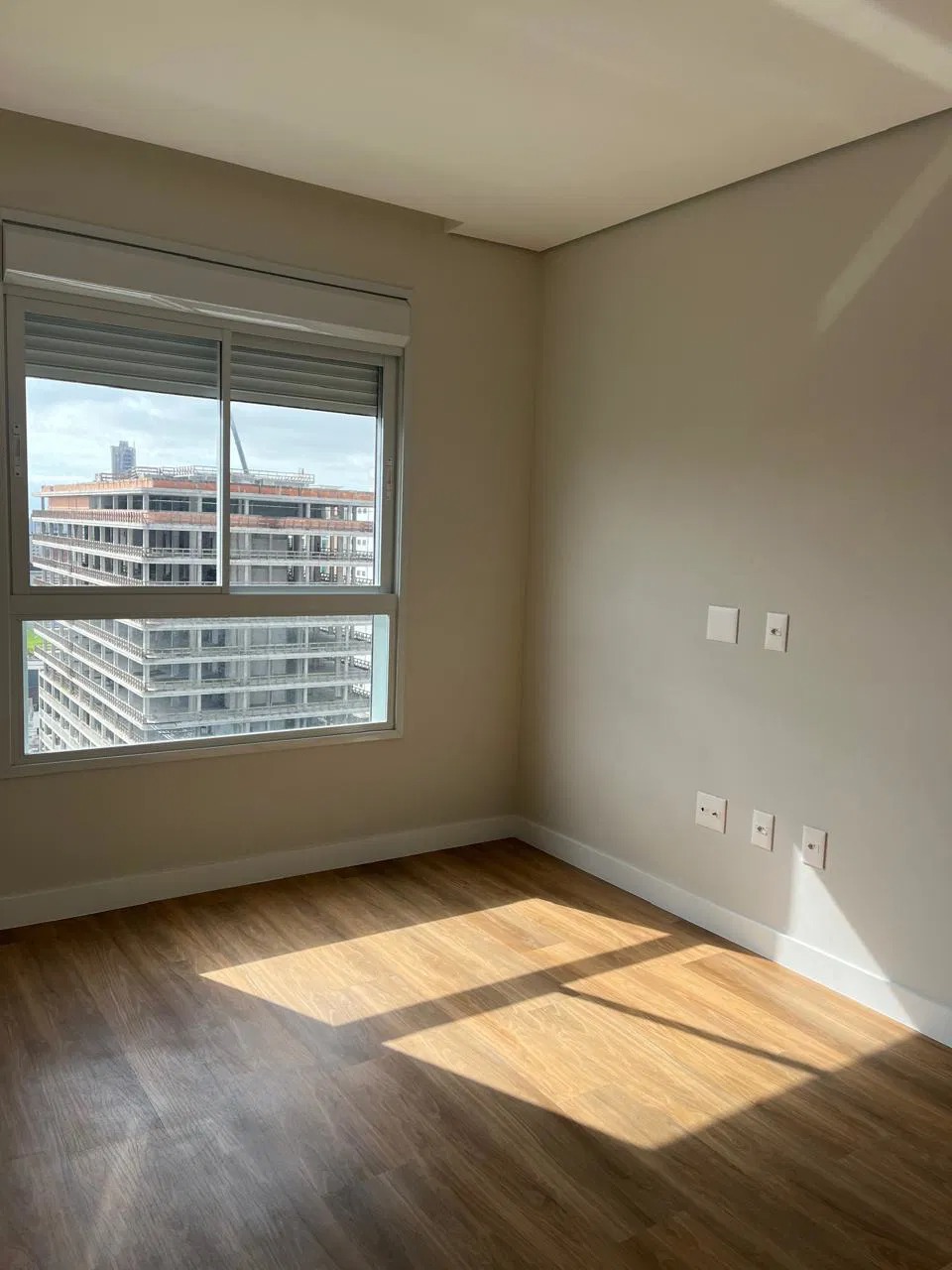 Apartamento à venda com 3 quartos, 106m² - Foto 15