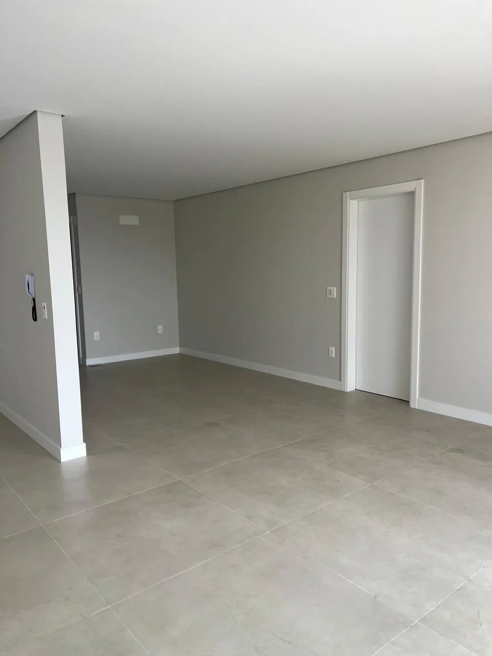 Apartamento à venda com 3 quartos, 106m² - Foto 8