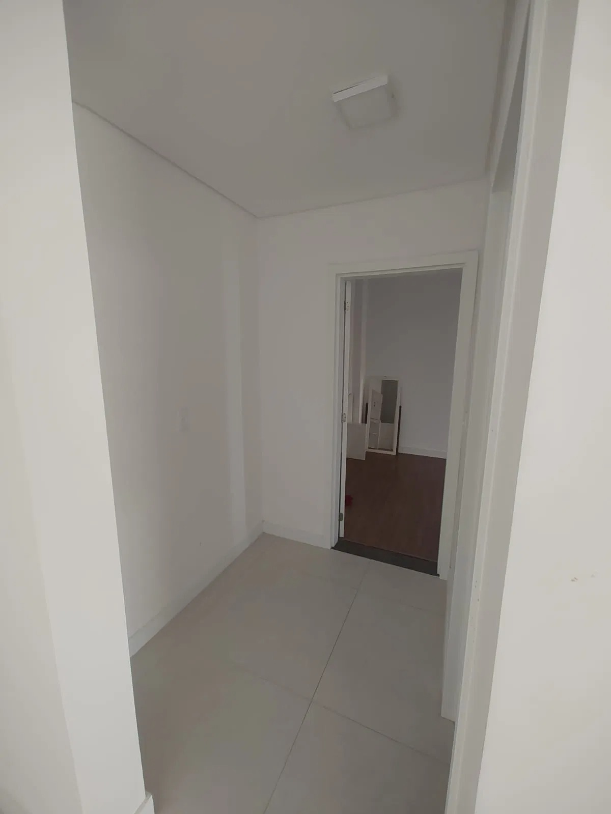 Apartamento à venda com 1 quarto, 171m² - Foto 11