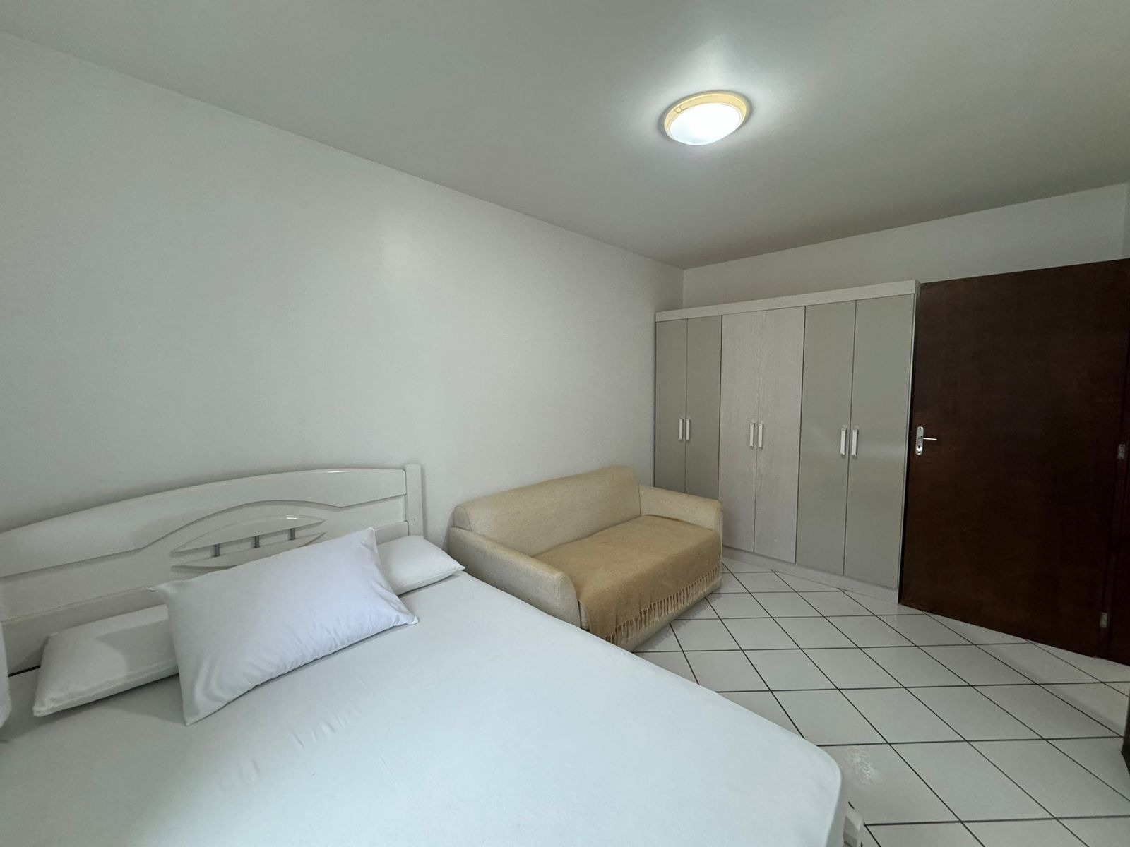 Apartamento à venda com 2 quartos, 65m² - Foto 9