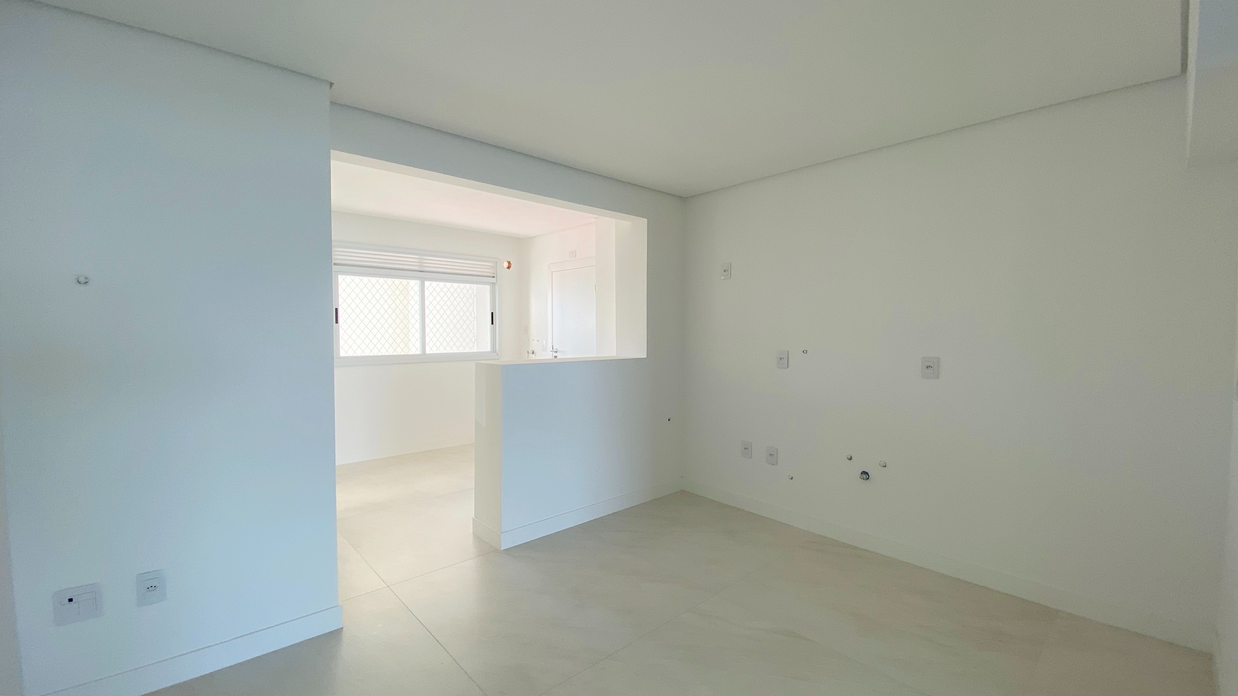 Apartamento à venda com 3 quartos, 145m² - Foto 9