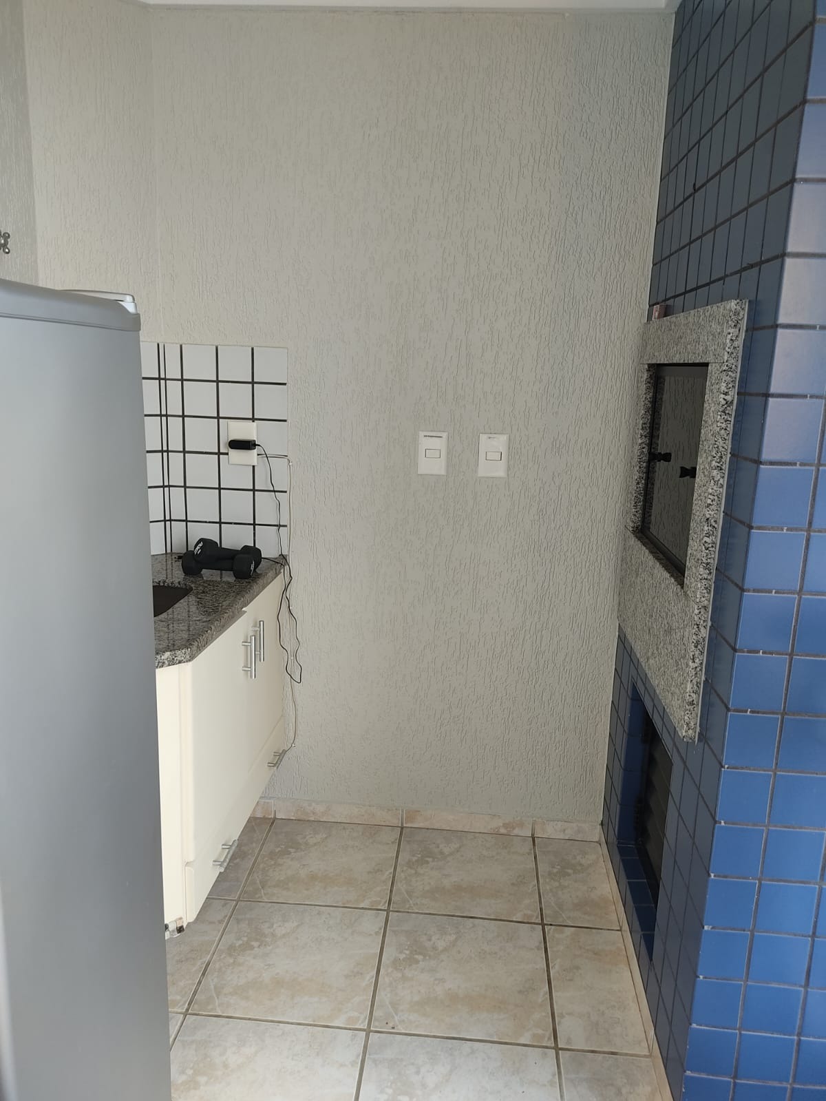 Apartamento à venda com 3 quartos, 150m² - Foto 4