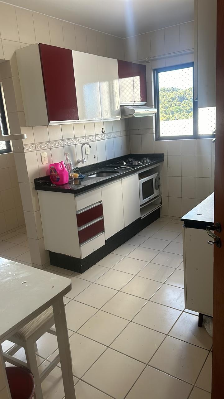 Apartamento para alugar com 2 quartos, 80m² - Foto 4