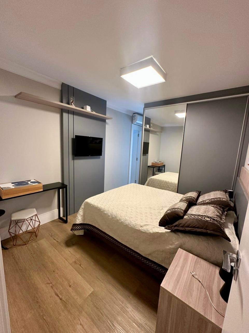 Apartamento à venda com 3 quartos, 230m² - Foto 17