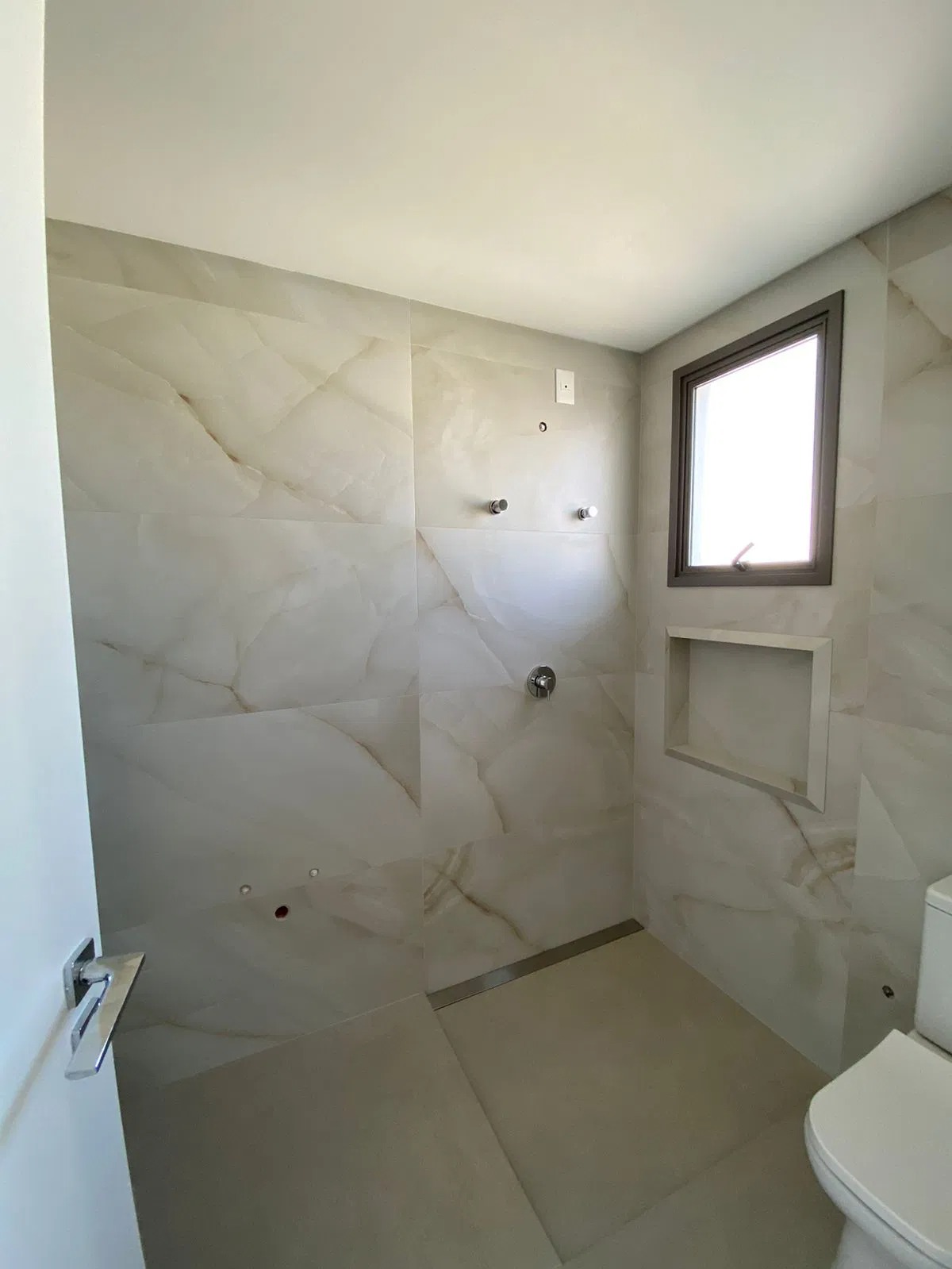 Apartamento à venda com 3 quartos, 122m² - Foto 6