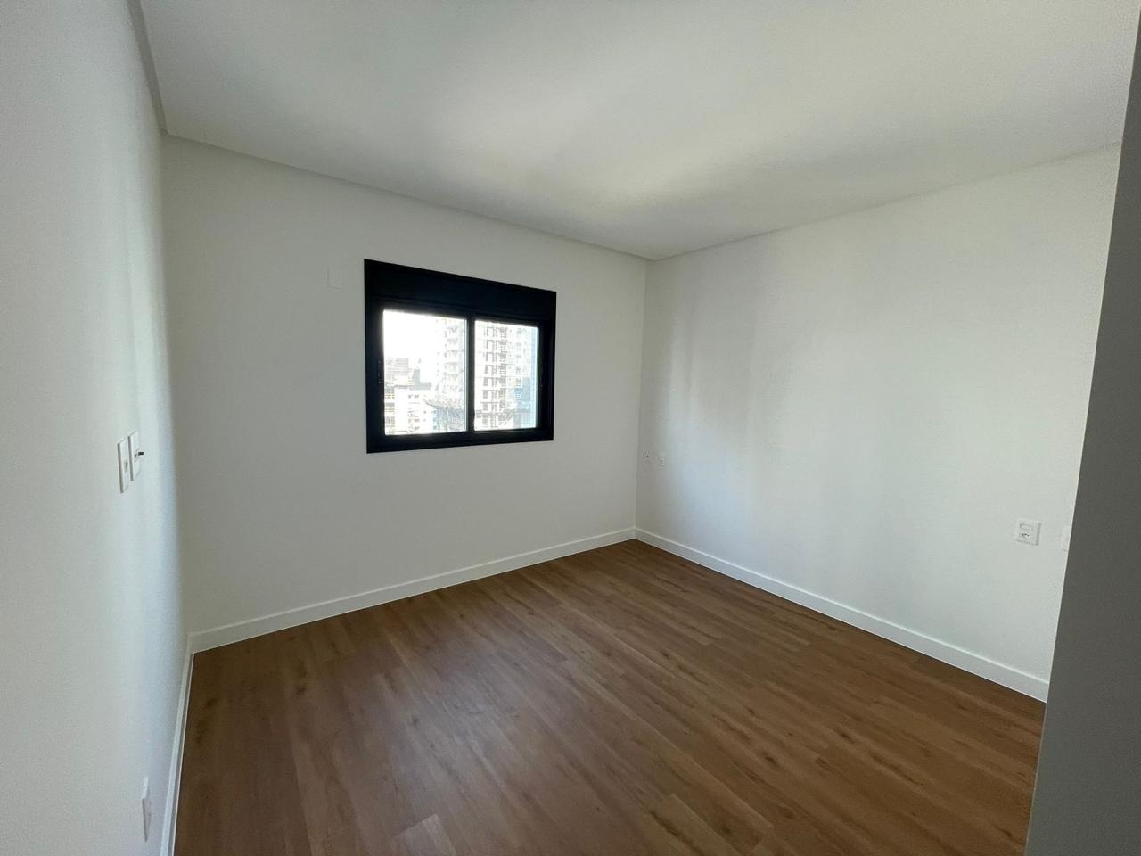 Apartamento à venda com 4 quartos, 149m² - Foto 15