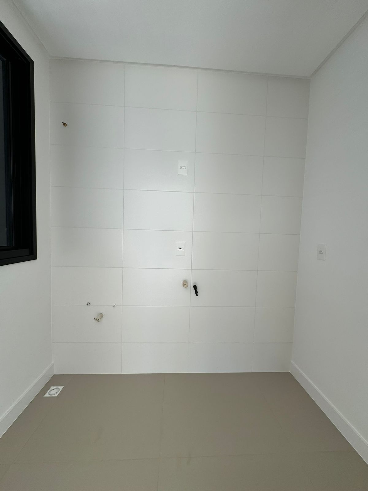 Apartamento à venda com 3 quartos, 130m² - Foto 9