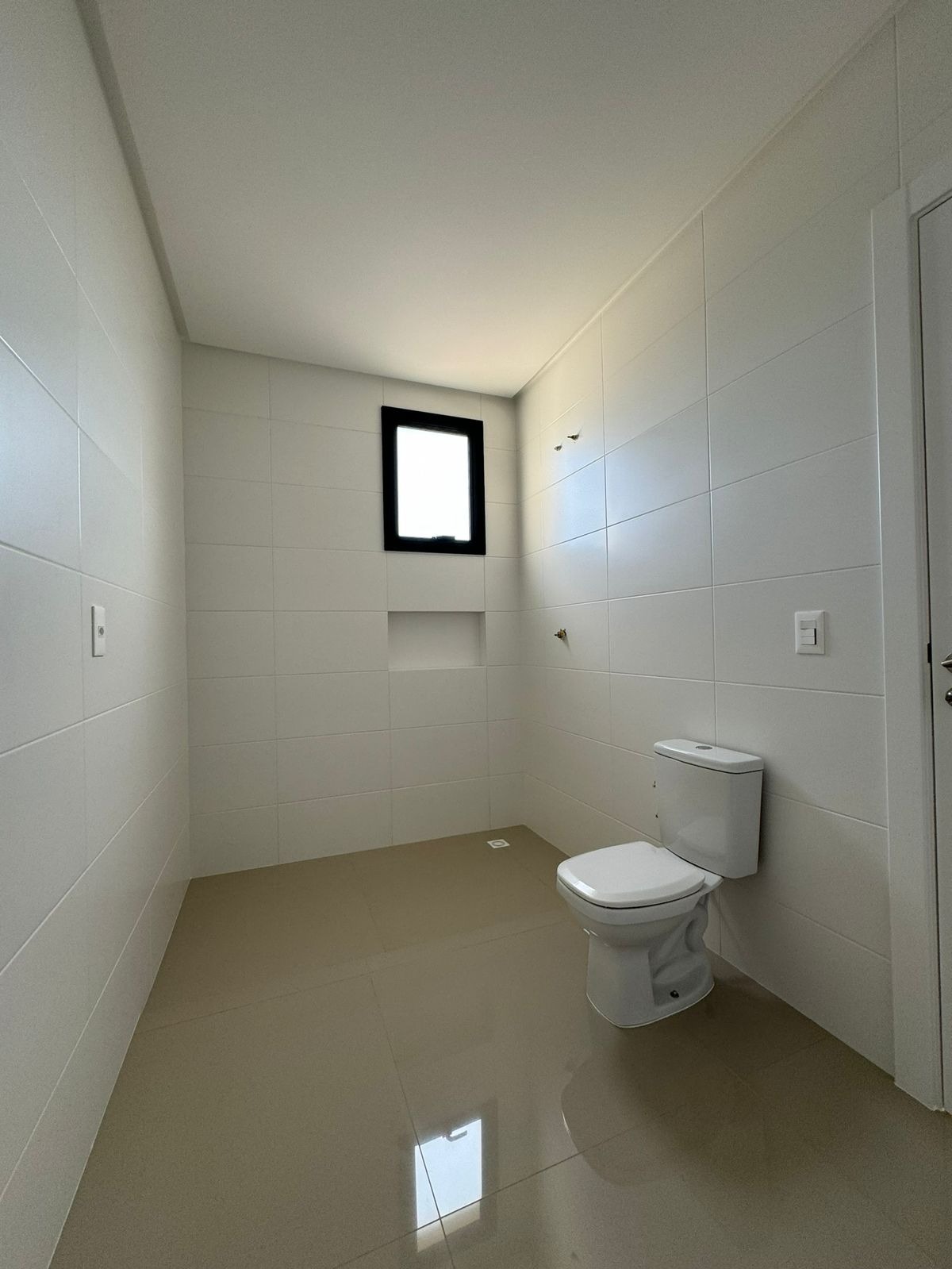 Apartamento à venda com 3 quartos, 130m² - Foto 22