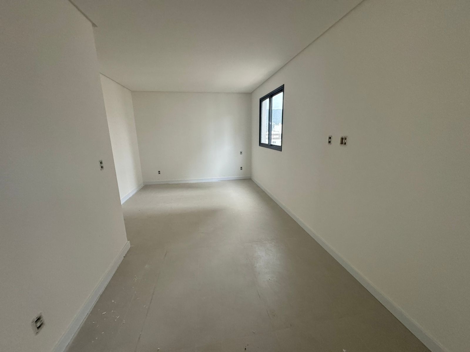 Apartamento à venda com 3 quartos, 115m² - Foto 9