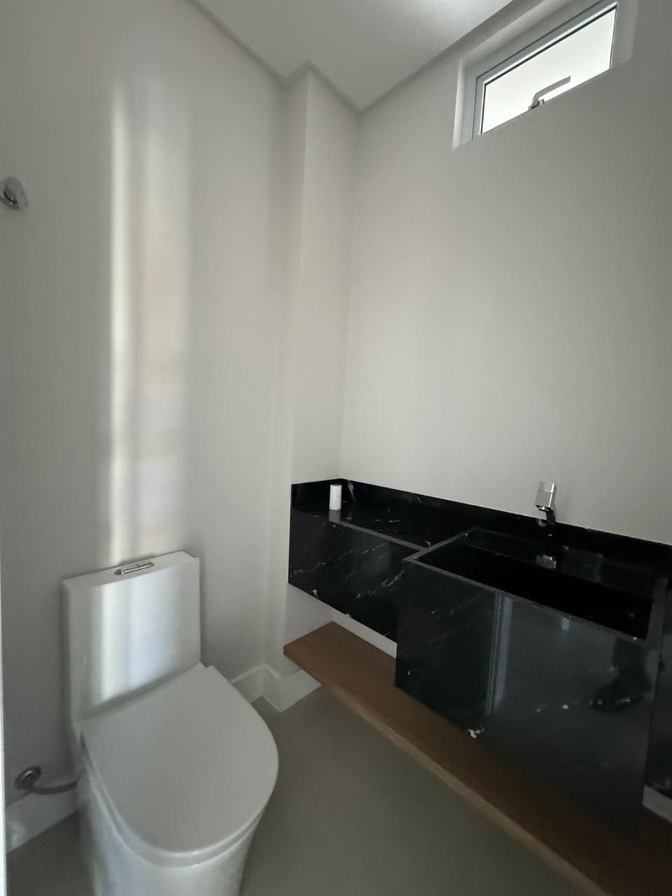 Apartamento à venda com 4 quartos, 163m² - Foto 4