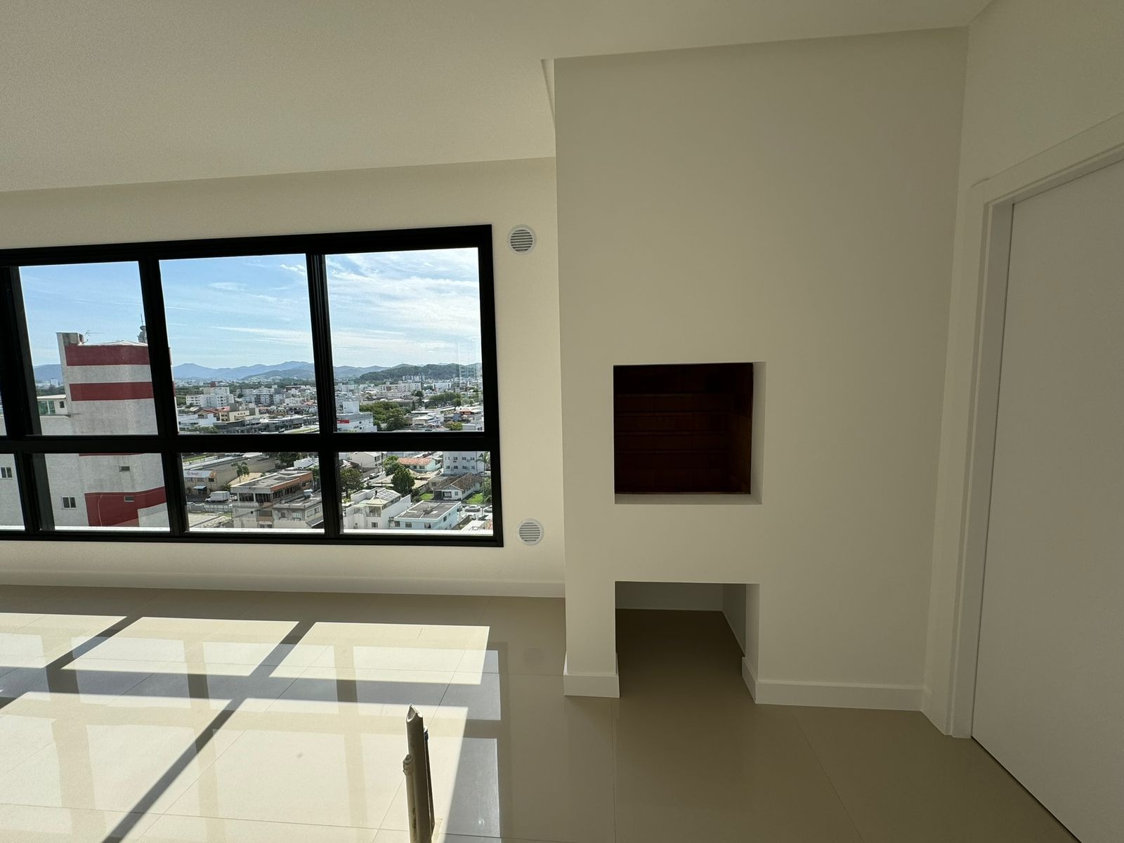 Apartamento à venda com 3 quartos, 130m² - Foto 8