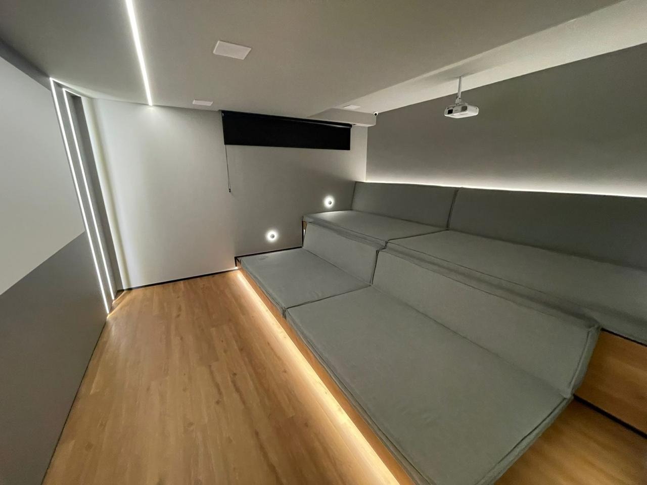 Apartamento à venda com 4 quartos, 149m² - Foto 31