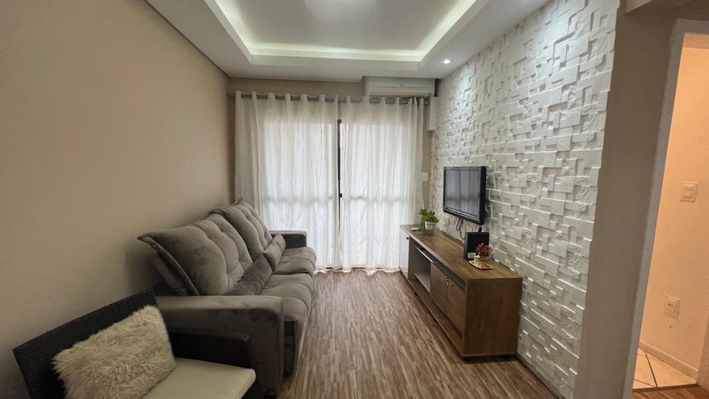 Apartamento à venda com 2 quartos, 75m² - Foto 2