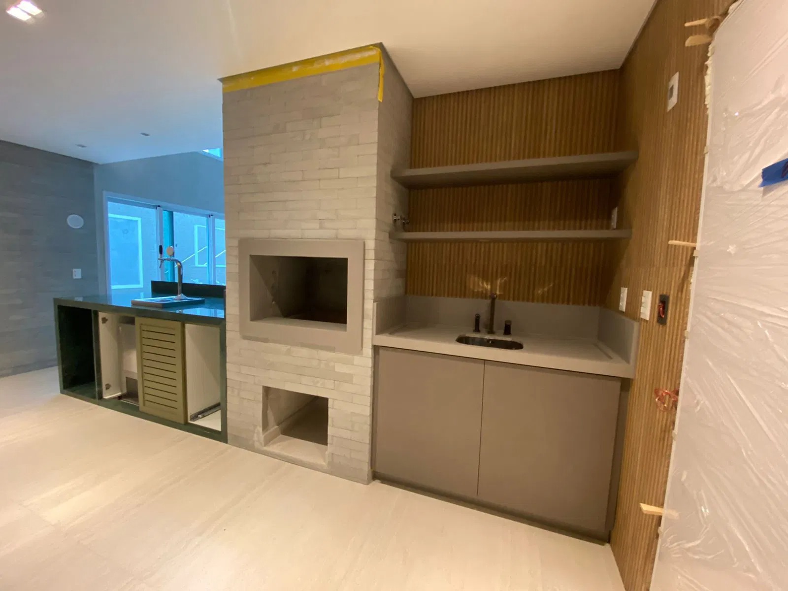 Apartamento à venda com 4 quartos, 270m² - Foto 10