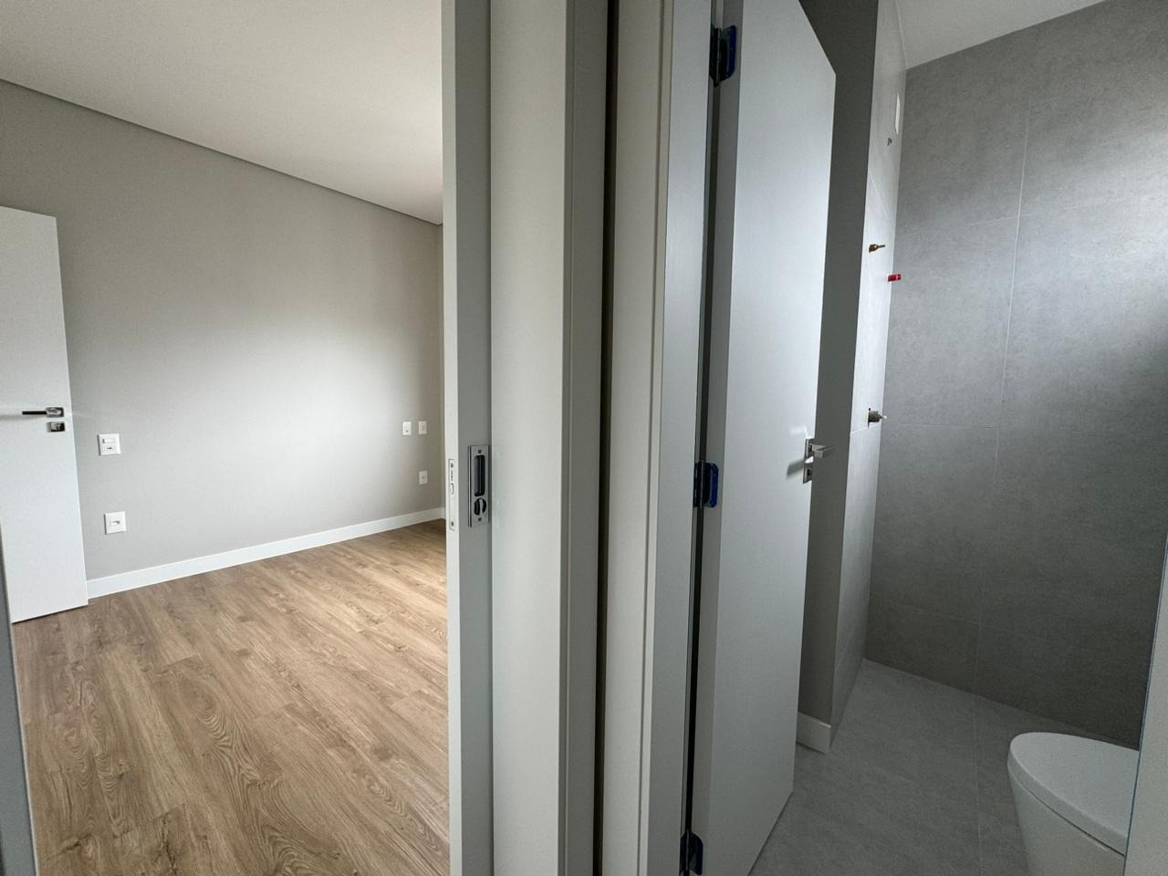 Apartamento à venda com 4 quartos, 135m² - Foto 13