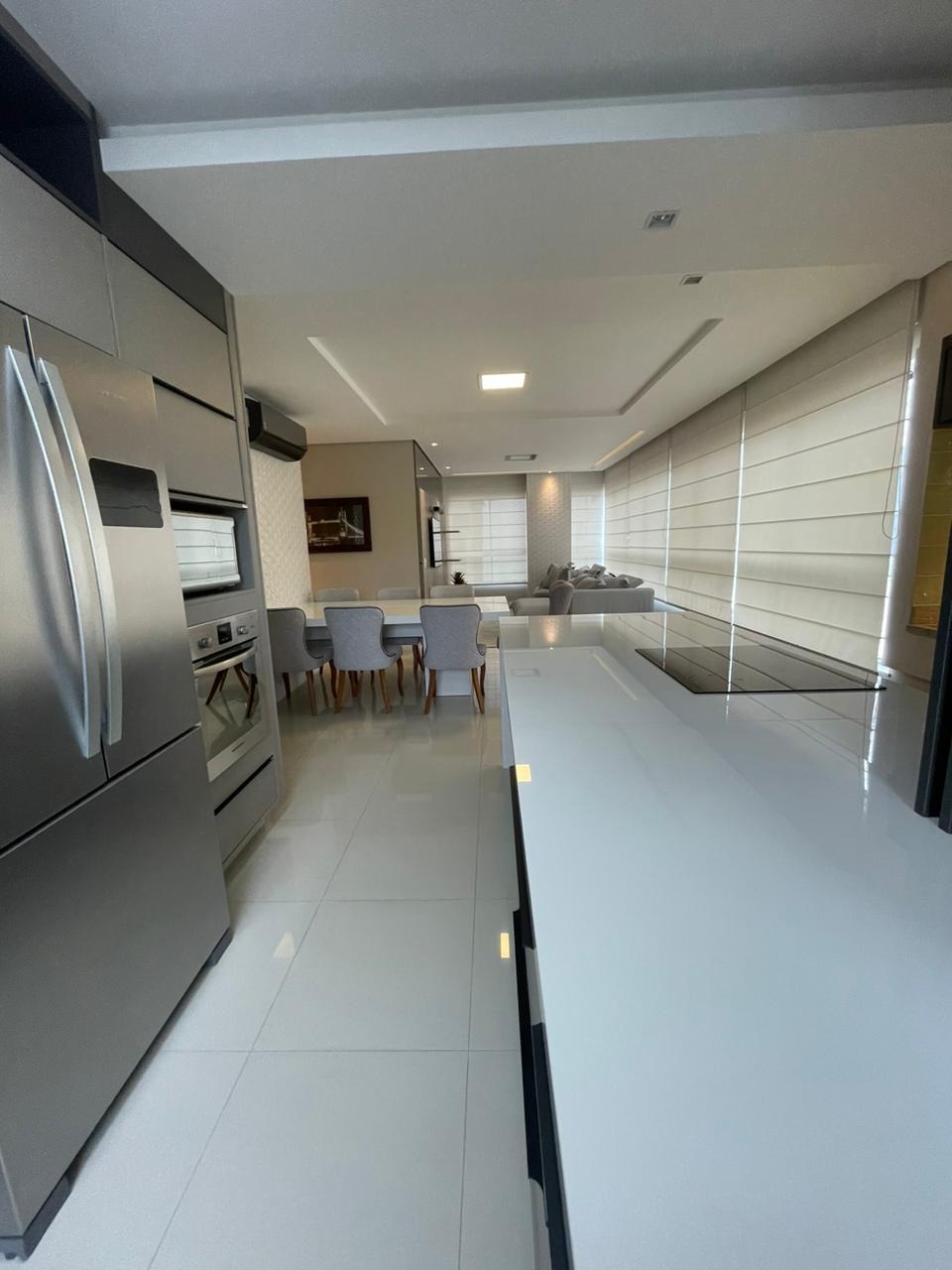 Apartamento à venda com 3 quartos, 118m² - Foto 18