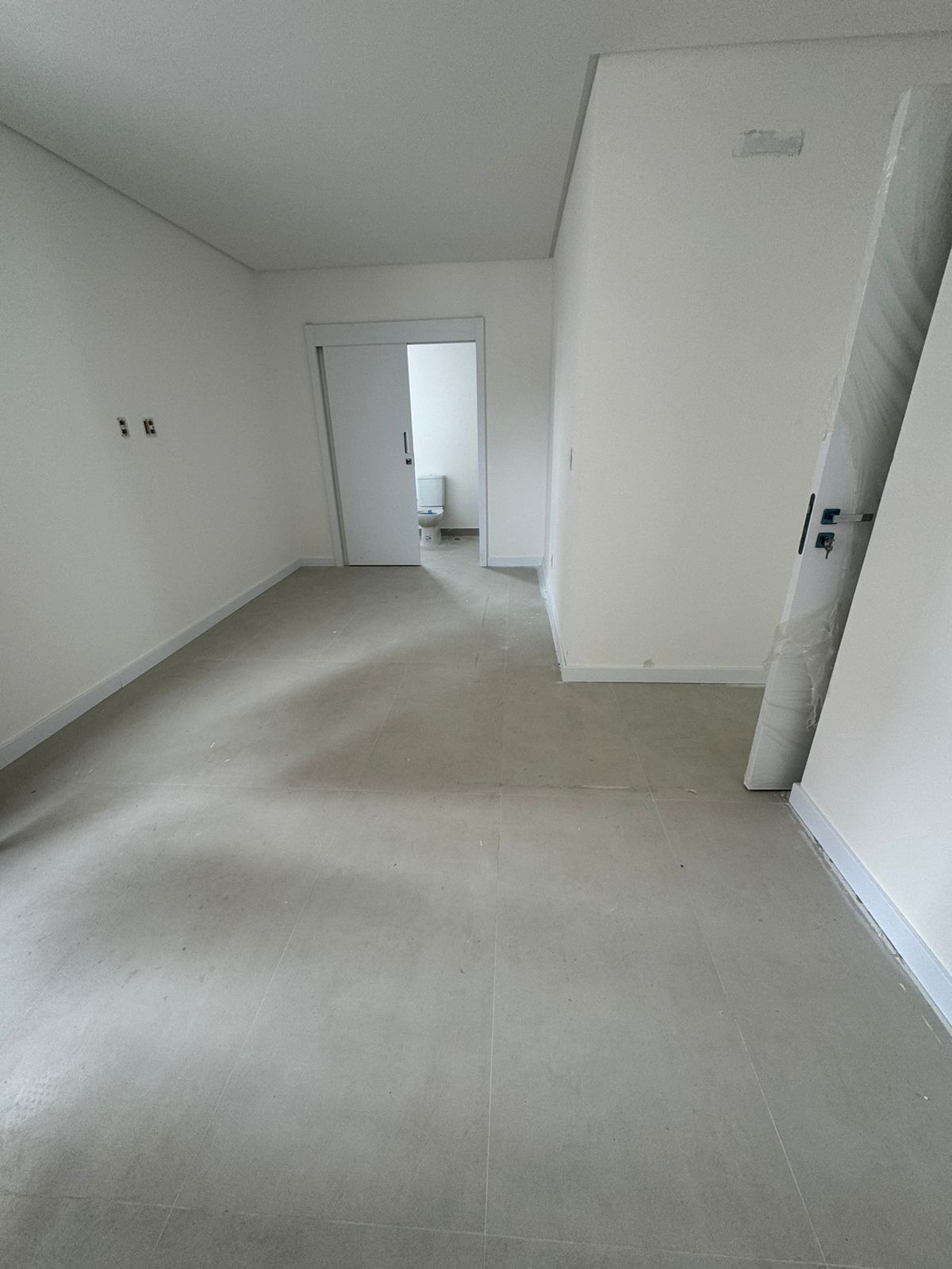 Apartamento à venda com 3 quartos, 115m² - Foto 11