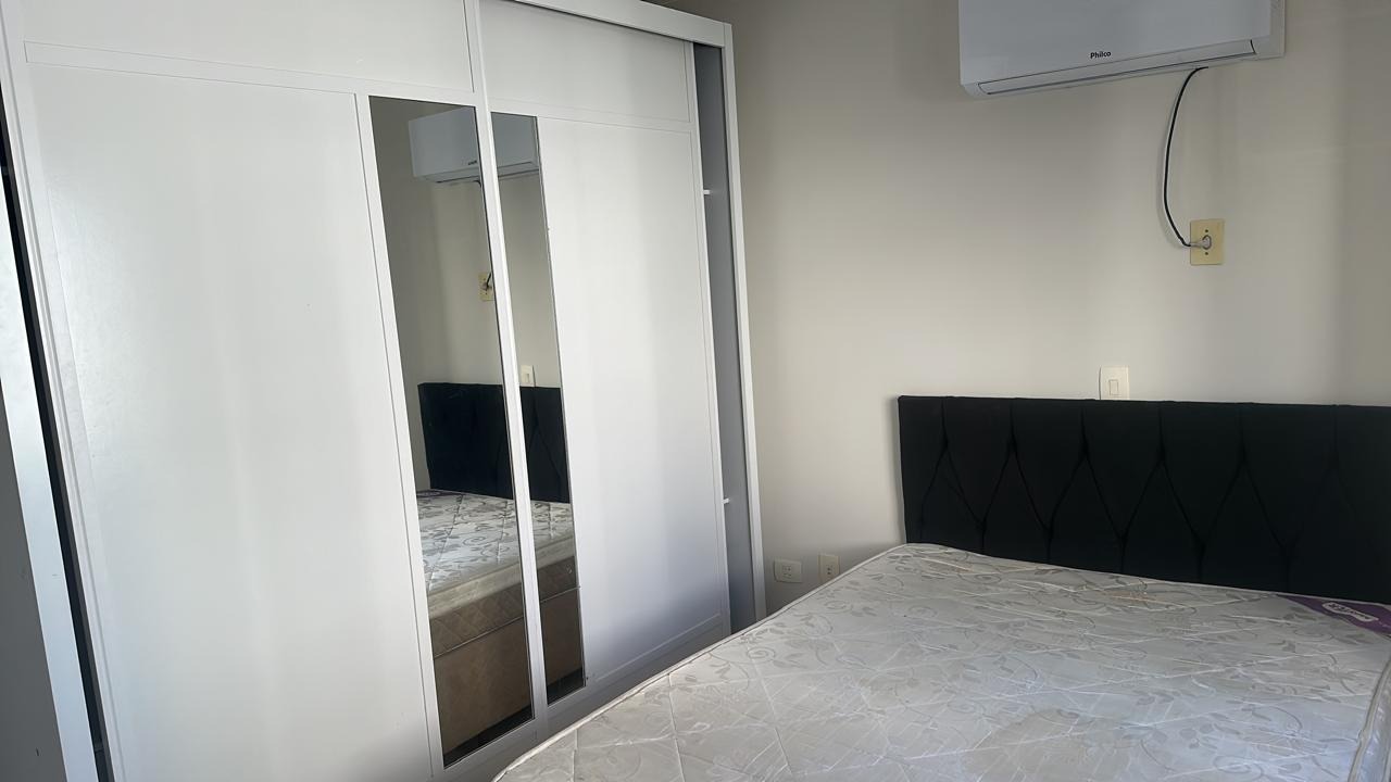 Apartamento para alugar com 2 quartos, 80m² - Foto 8