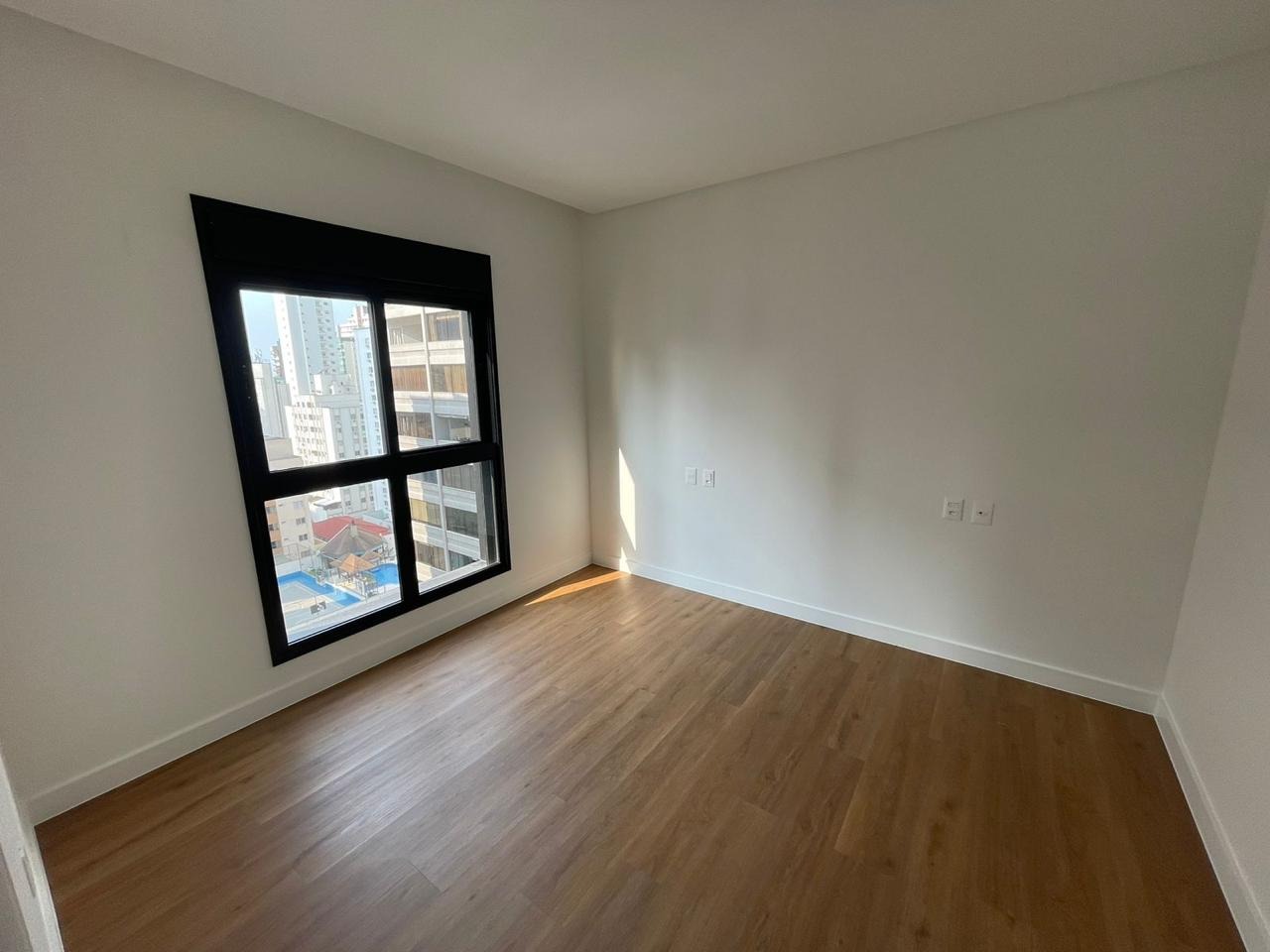 Apartamento à venda com 4 quartos, 149m² - Foto 10