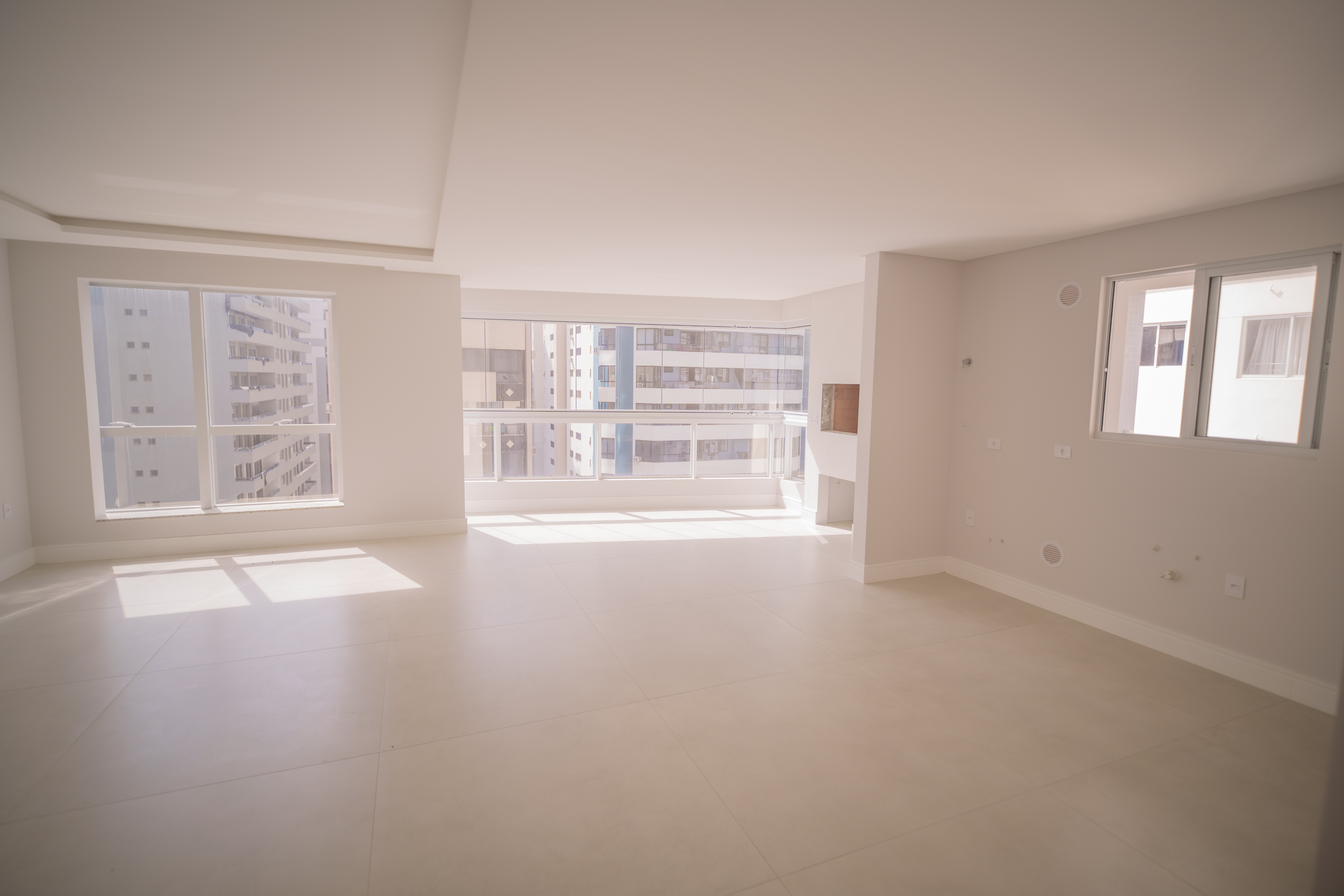 Apartamento à venda com 4 quartos, 163m² - Foto 12