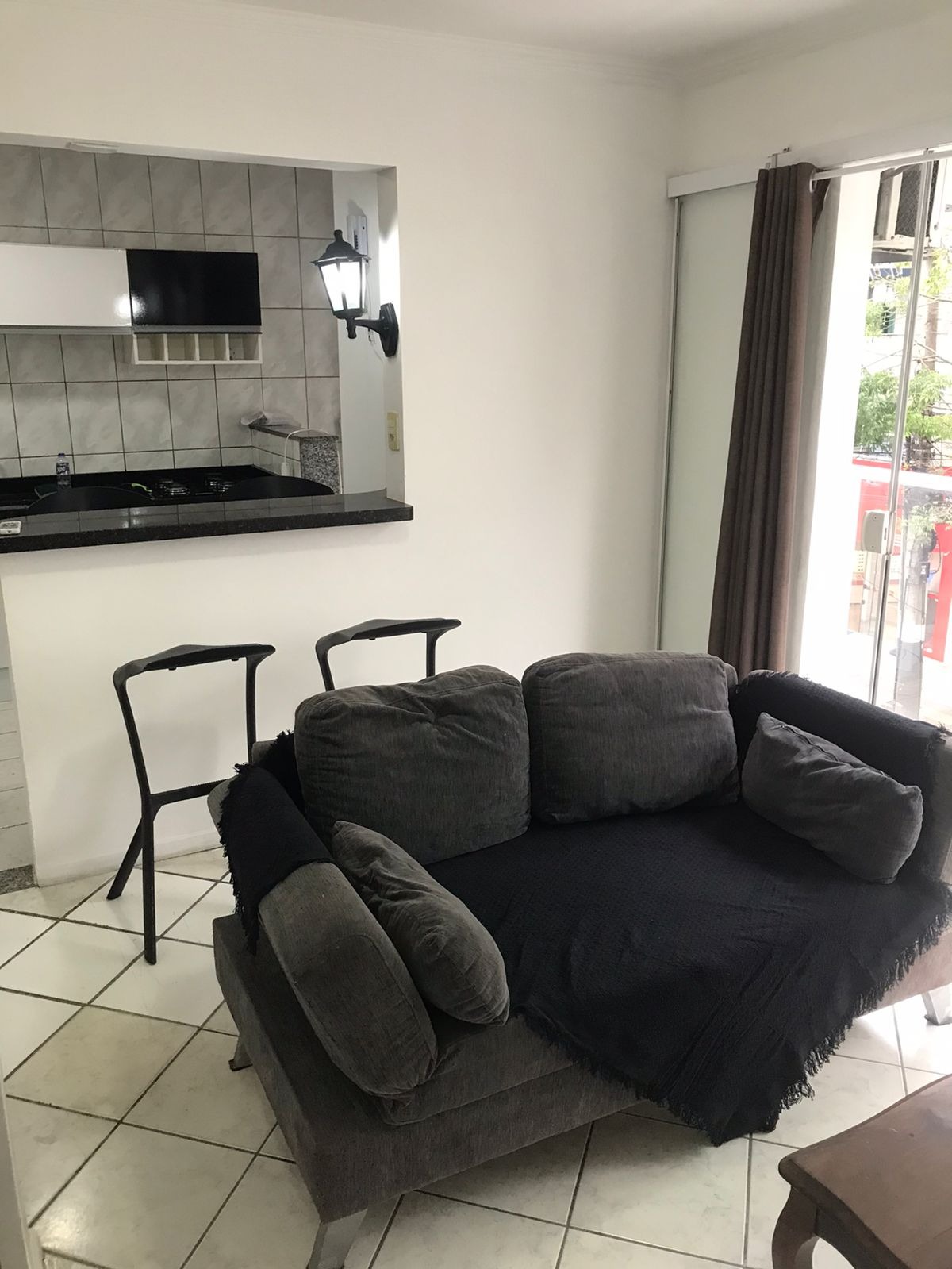 Apartamento à venda com 1 quarto, 43m² - Foto 1