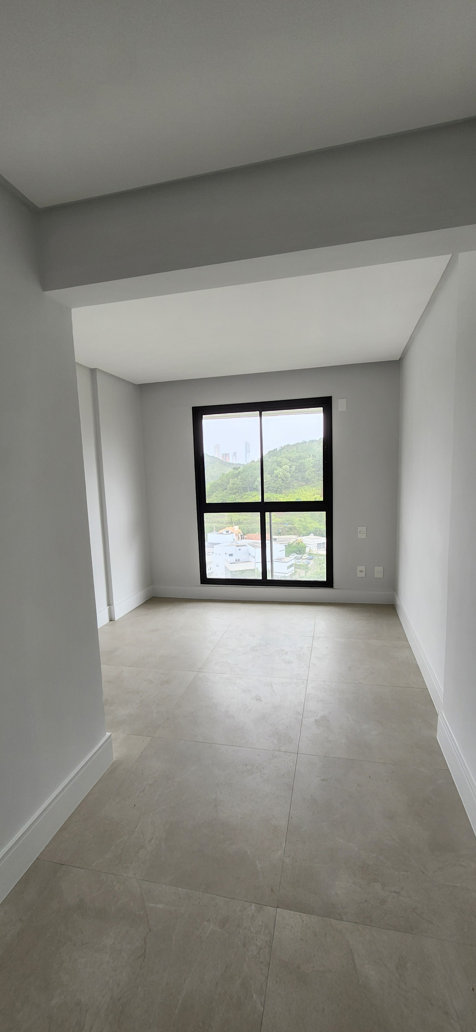 Apartamento à venda com 2 quartos, 68m² - Foto 9