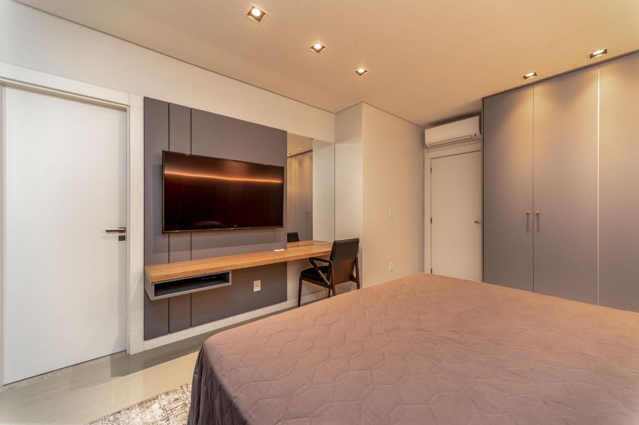 Apartamento à venda com 3 quartos, 136m² - Foto 18