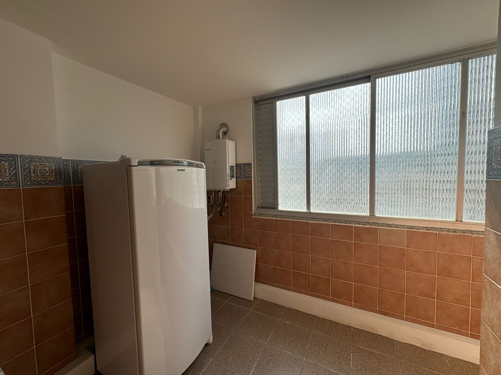 Apartamento para alugar com 4 quartos, 210m² - Foto 6