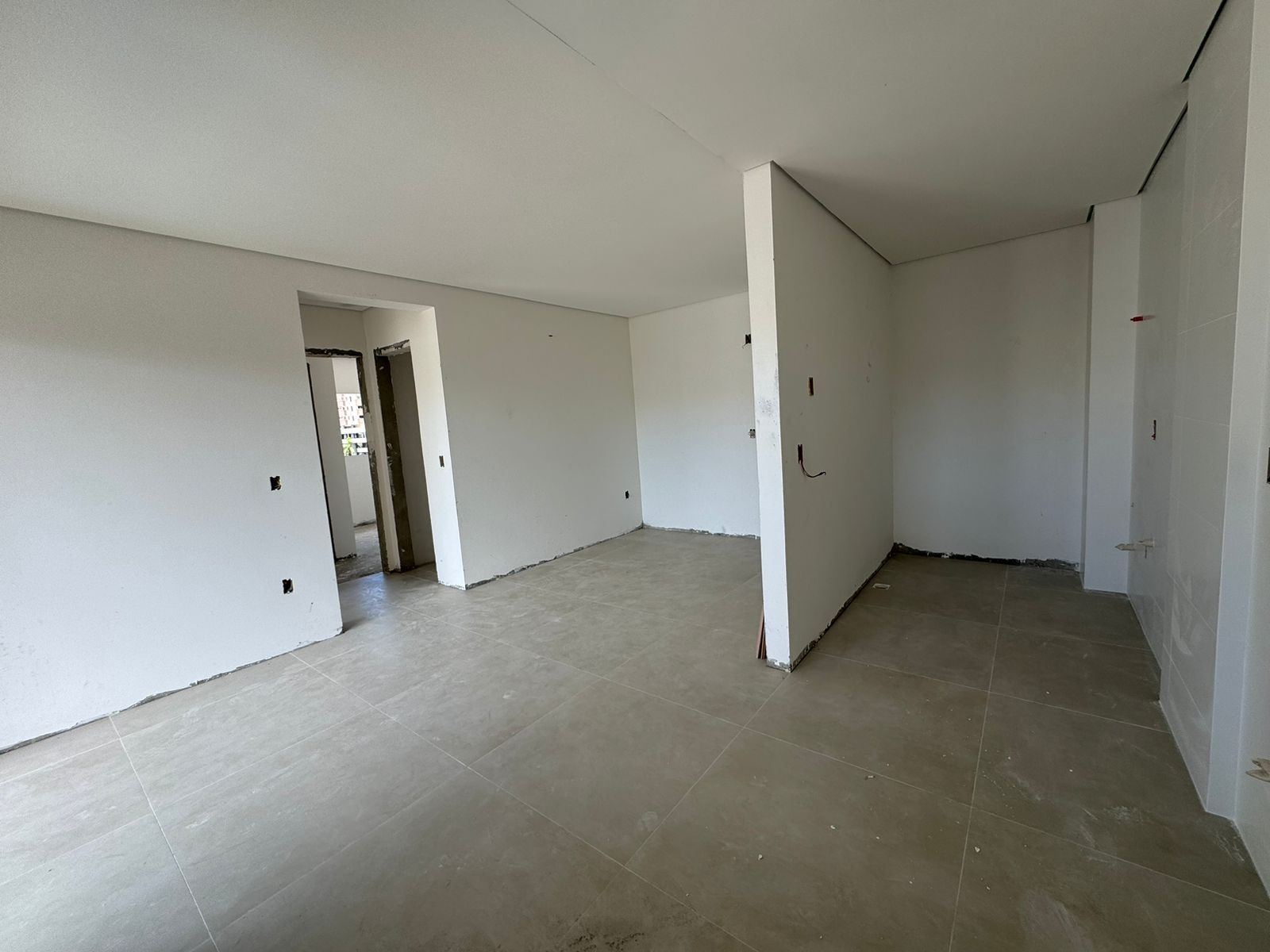 Apartamento à venda com 2 quartos, 66m² - Foto 8