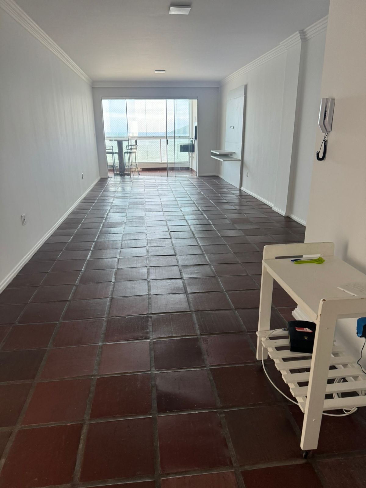 Apartamento para alugar com 4 quartos, 210m² - Foto 4