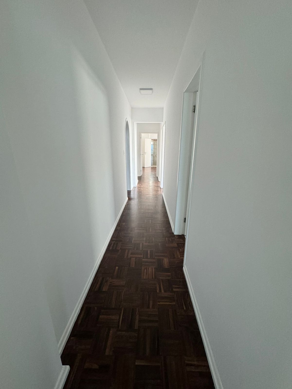 Apartamento para alugar com 4 quartos, 210m² - Foto 14