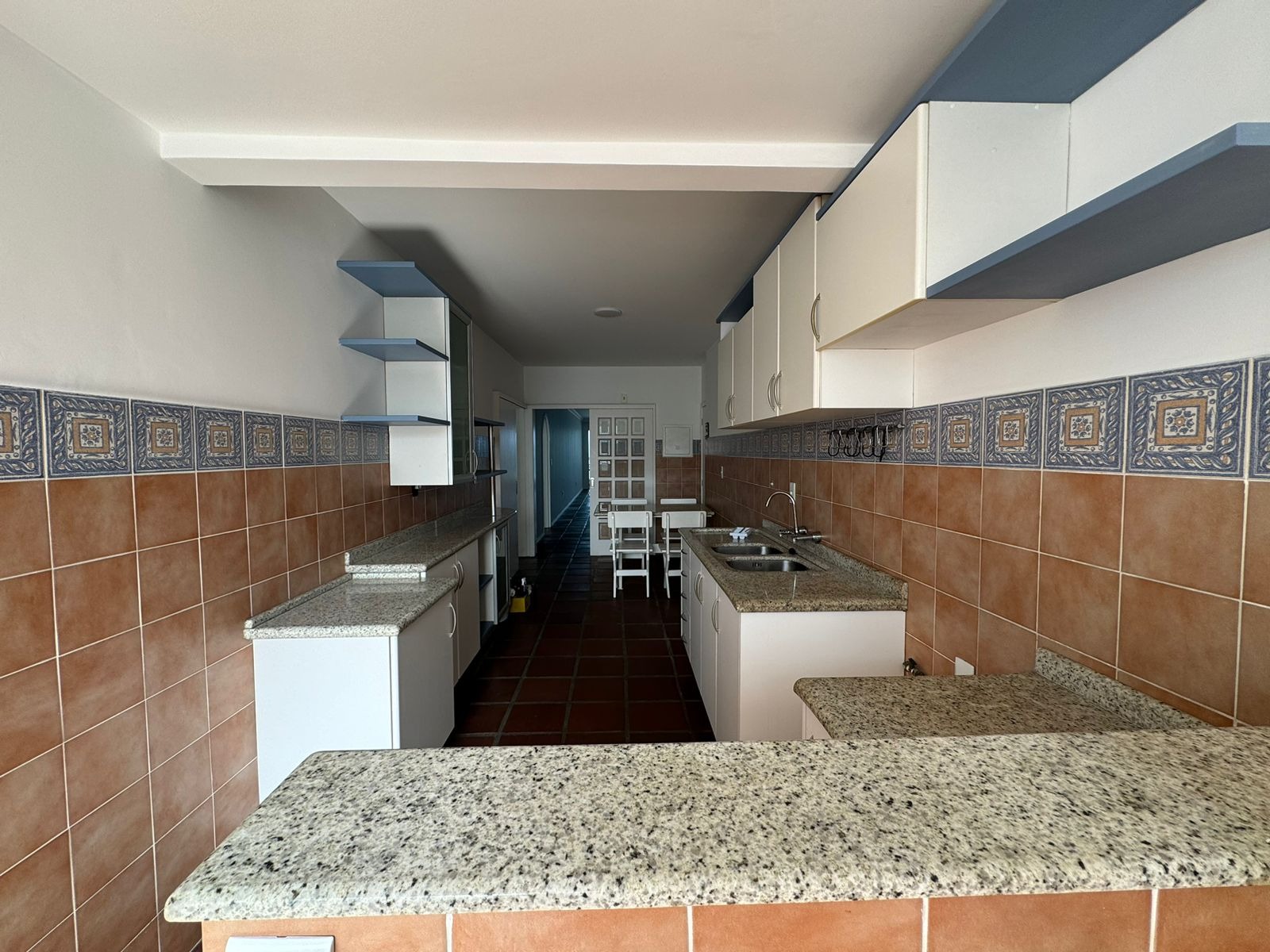 Apartamento para alugar com 4 quartos, 210m² - Foto 8