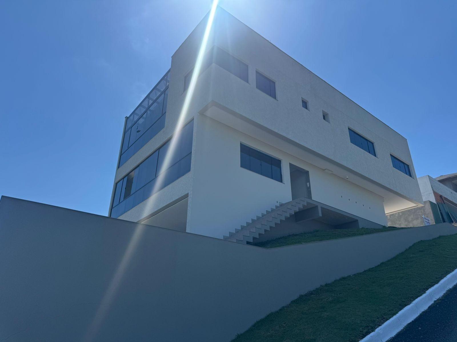 Casa de Condomínio à venda com 4 quartos, 409m² - Foto 4