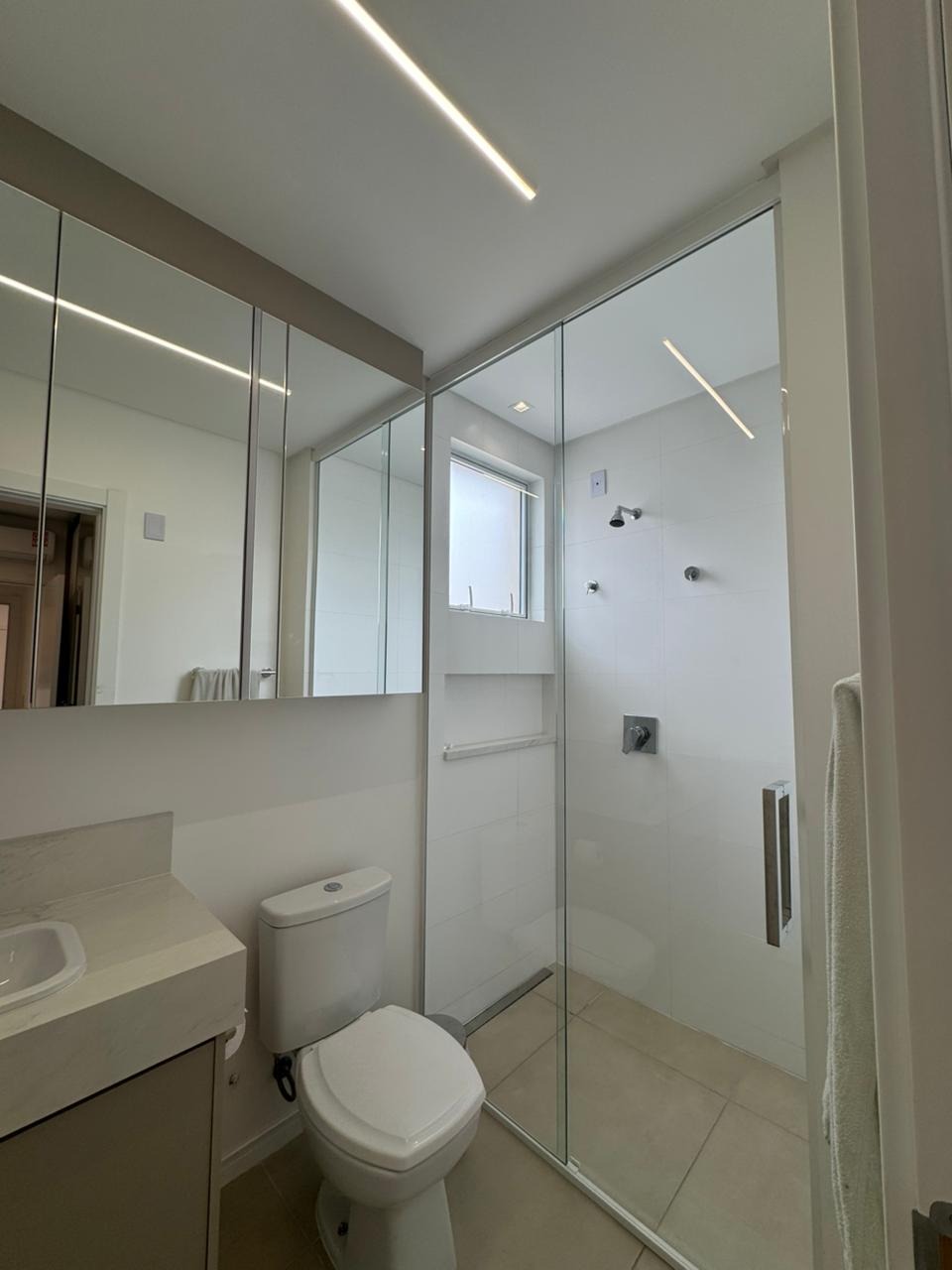 Apartamento para alugar com 4 quartos, 143m² - Foto 13