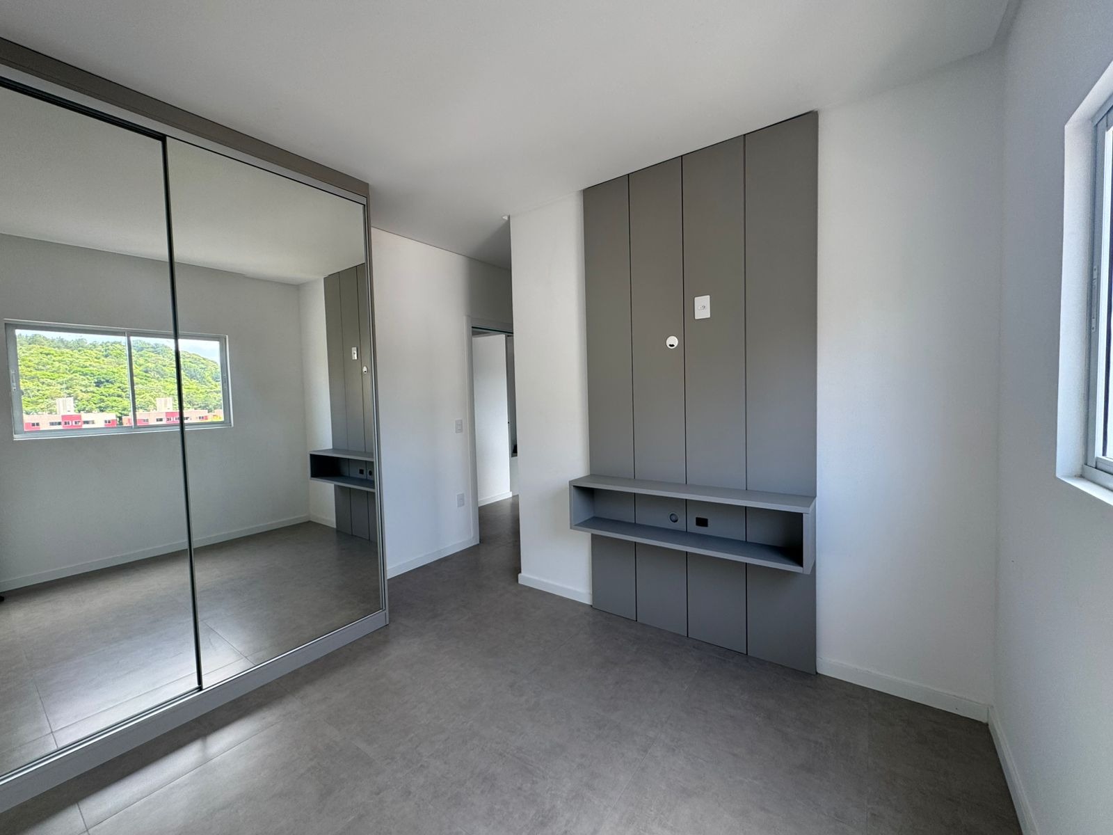 Apartamento à venda com 2 quartos, 65m² - Foto 8