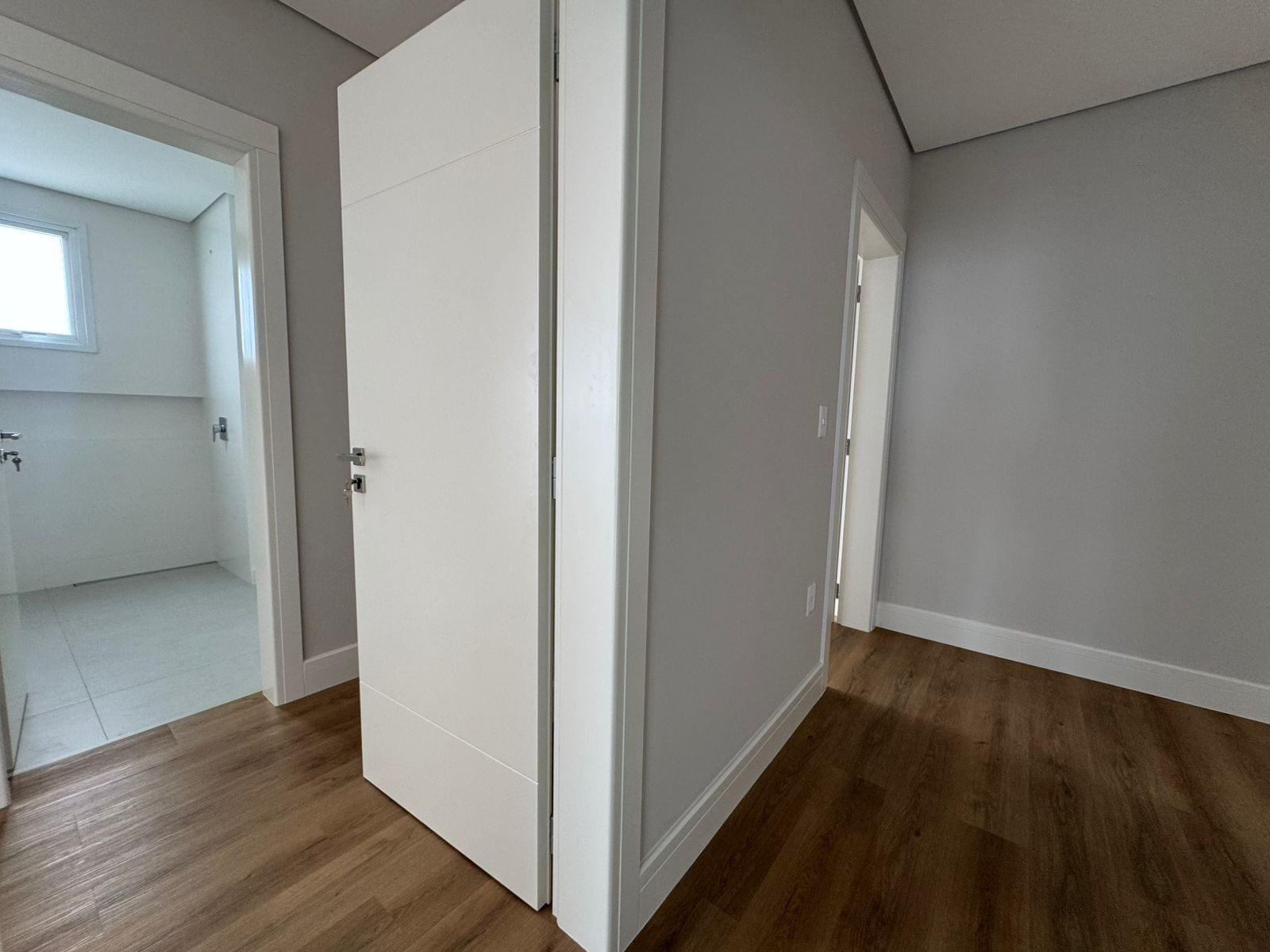 Apartamento à venda com 4 quartos, 190m² - Foto 12