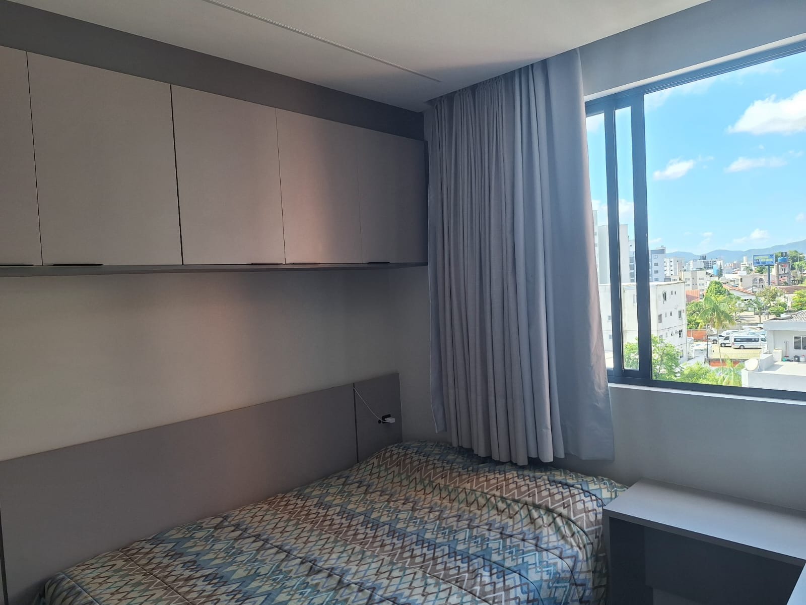 Apartamento à venda com 2 quartos, 64m² - Foto 12