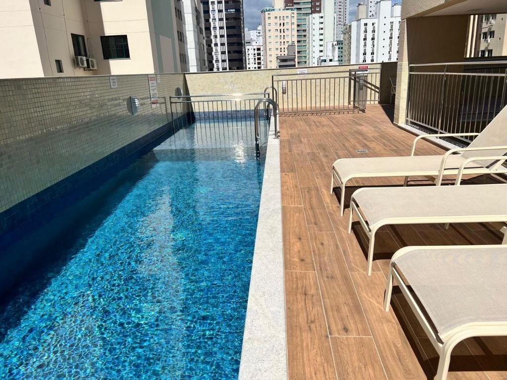 Apartamento para alugar com 4 quartos, 143m² - Foto 17