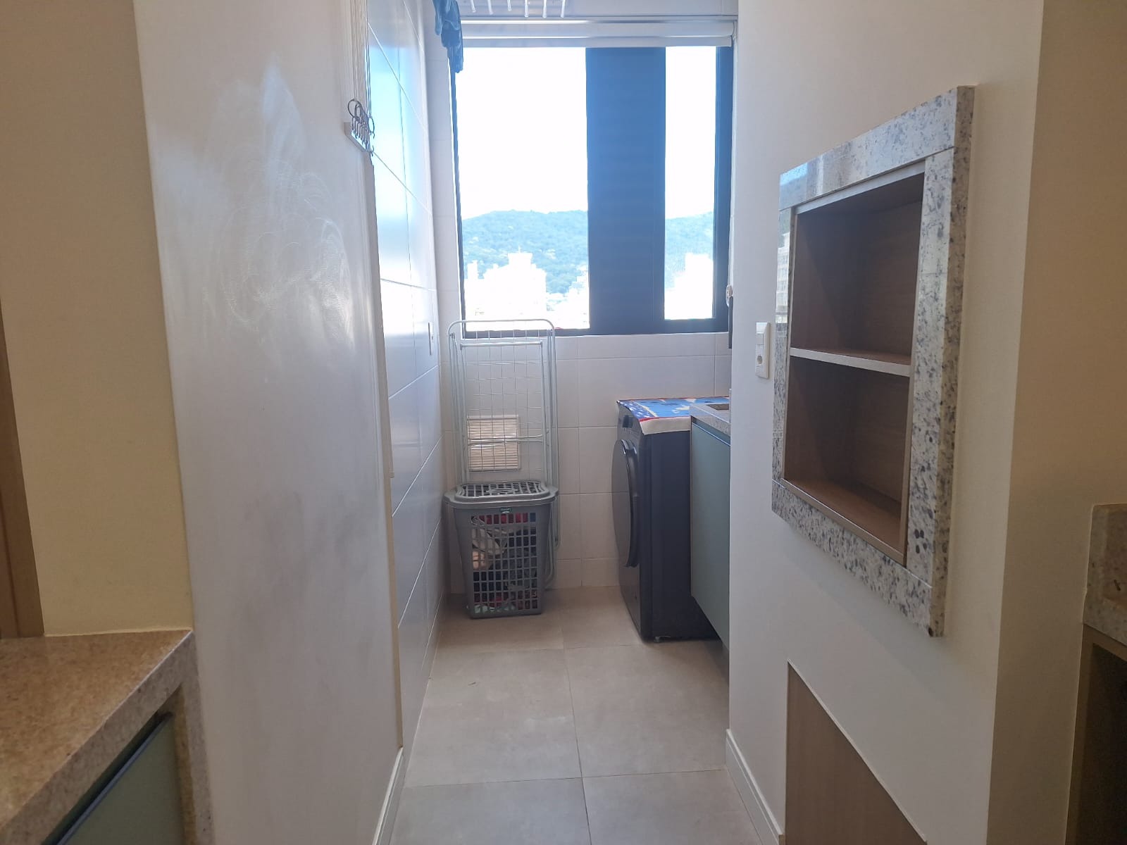 Apartamento à venda com 2 quartos, 64m² - Foto 7