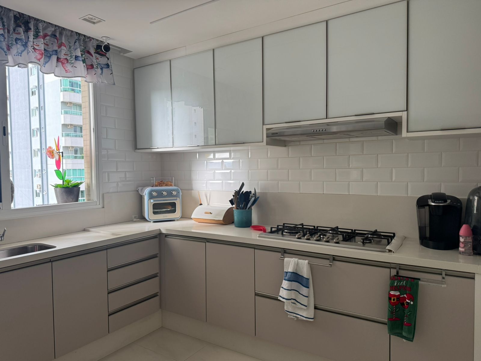 Apartamento à venda com 3 quartos, 186m² - Foto 7