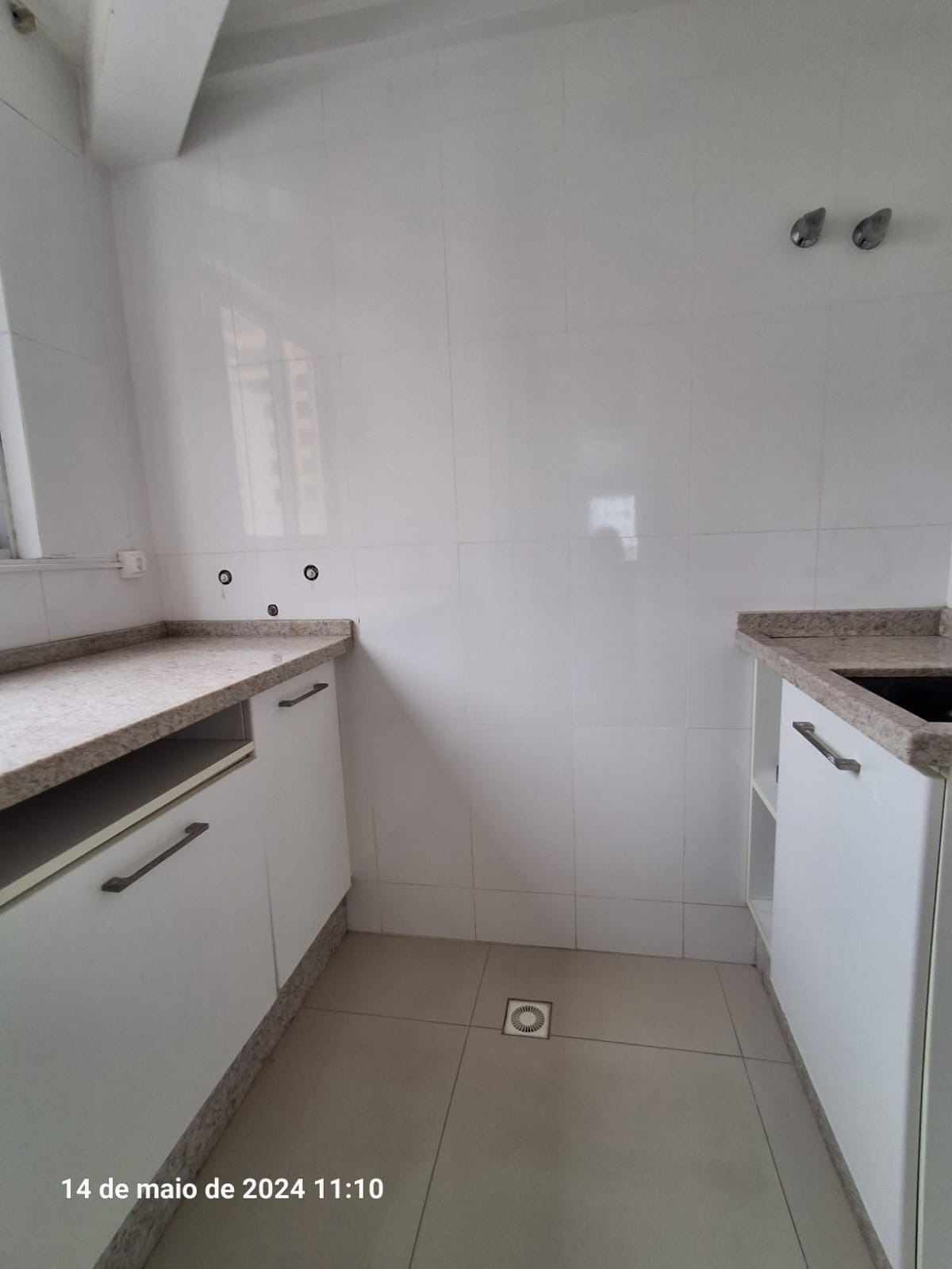 Apartamento à venda com 3 quartos, 96m² - Foto 9