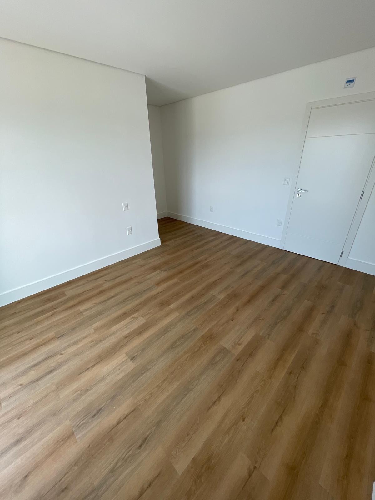 Apartamento à venda com 3 quartos, 150m² - Foto 17