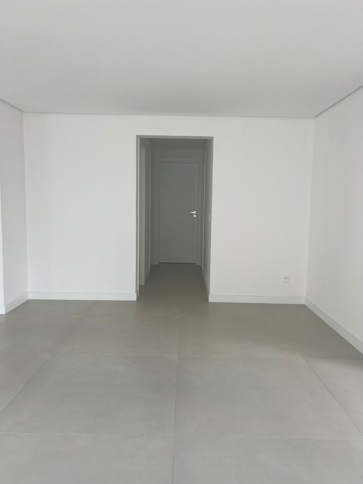 Apartamento à venda com 3 quartos, 104m² - Foto 3