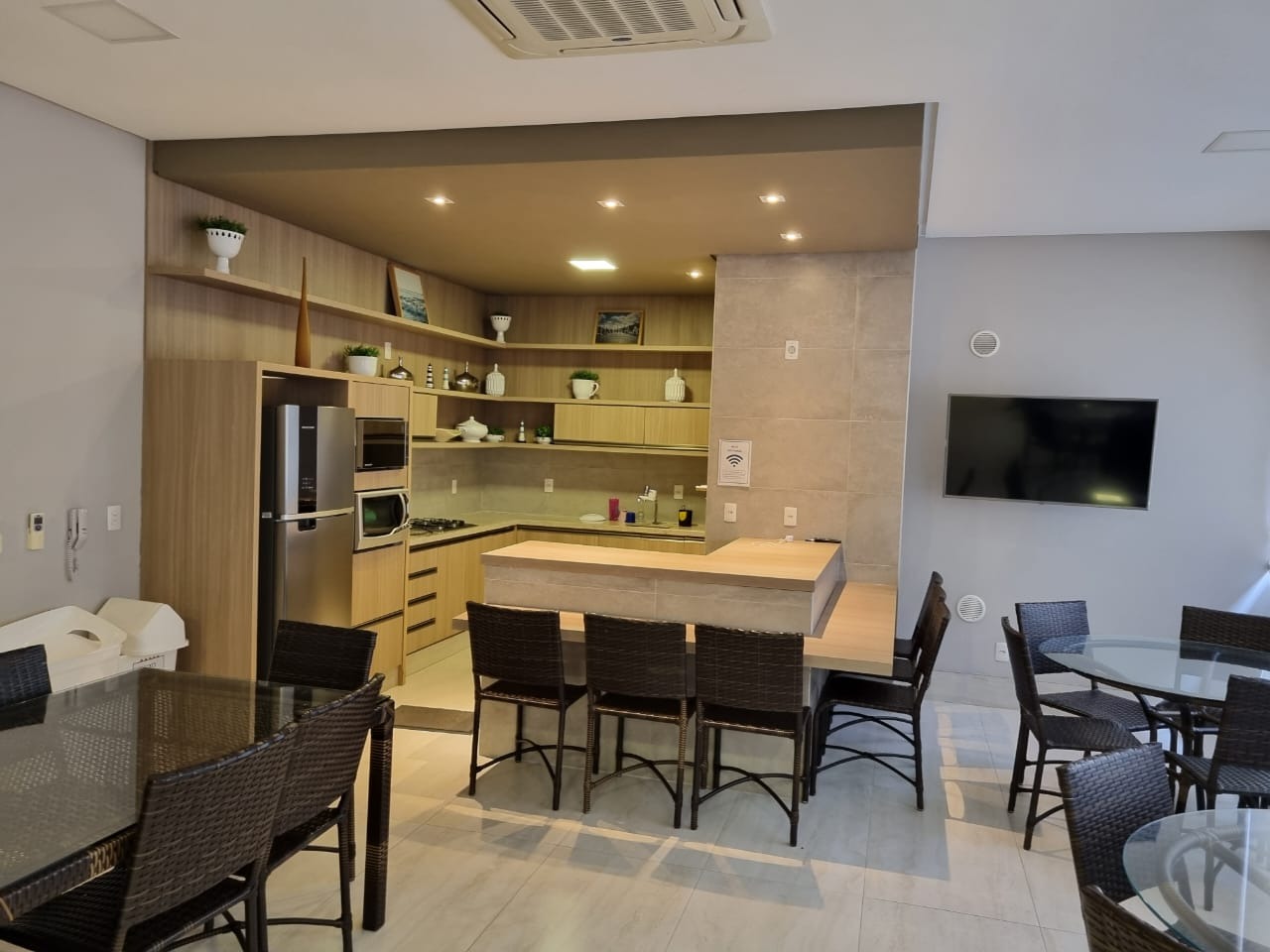 Apartamento à venda com 2 quartos, 100m² - Foto 21