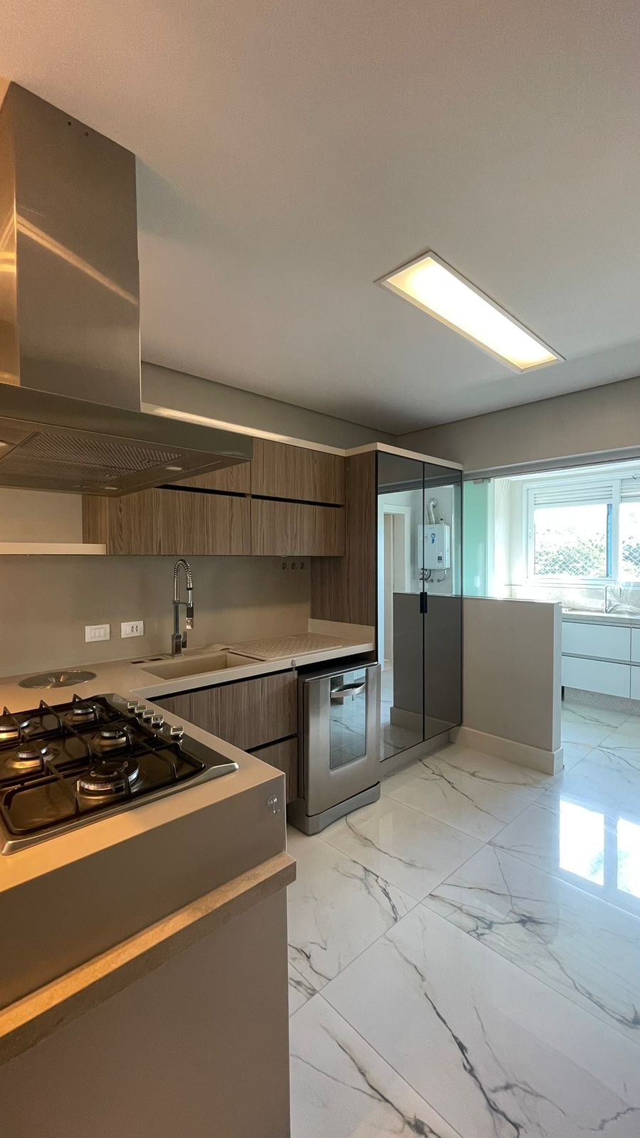 Apartamento à venda com 3 quartos, 166m² - Foto 6