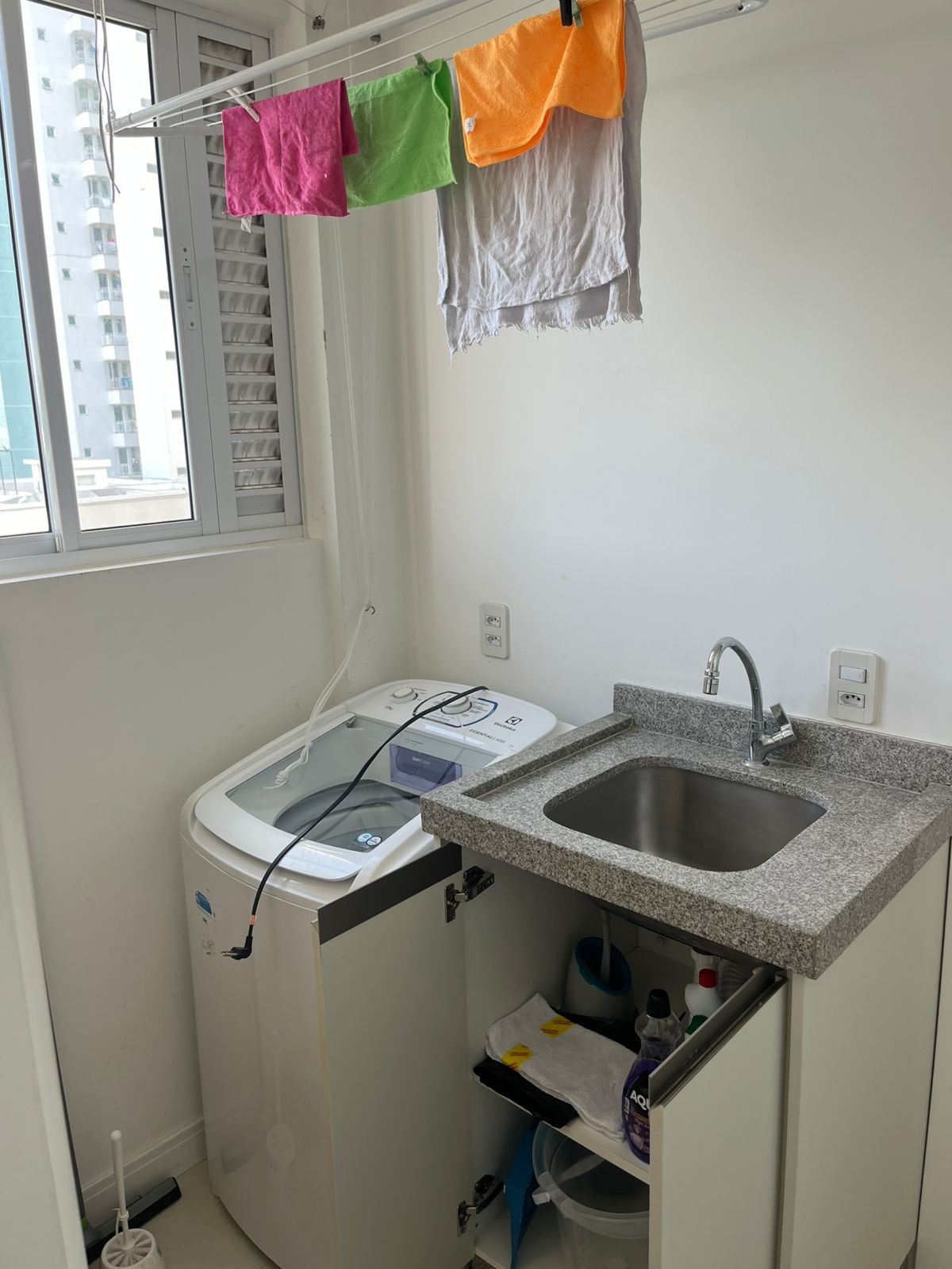 Apartamento à venda com 3 quartos, 135m² - Foto 6