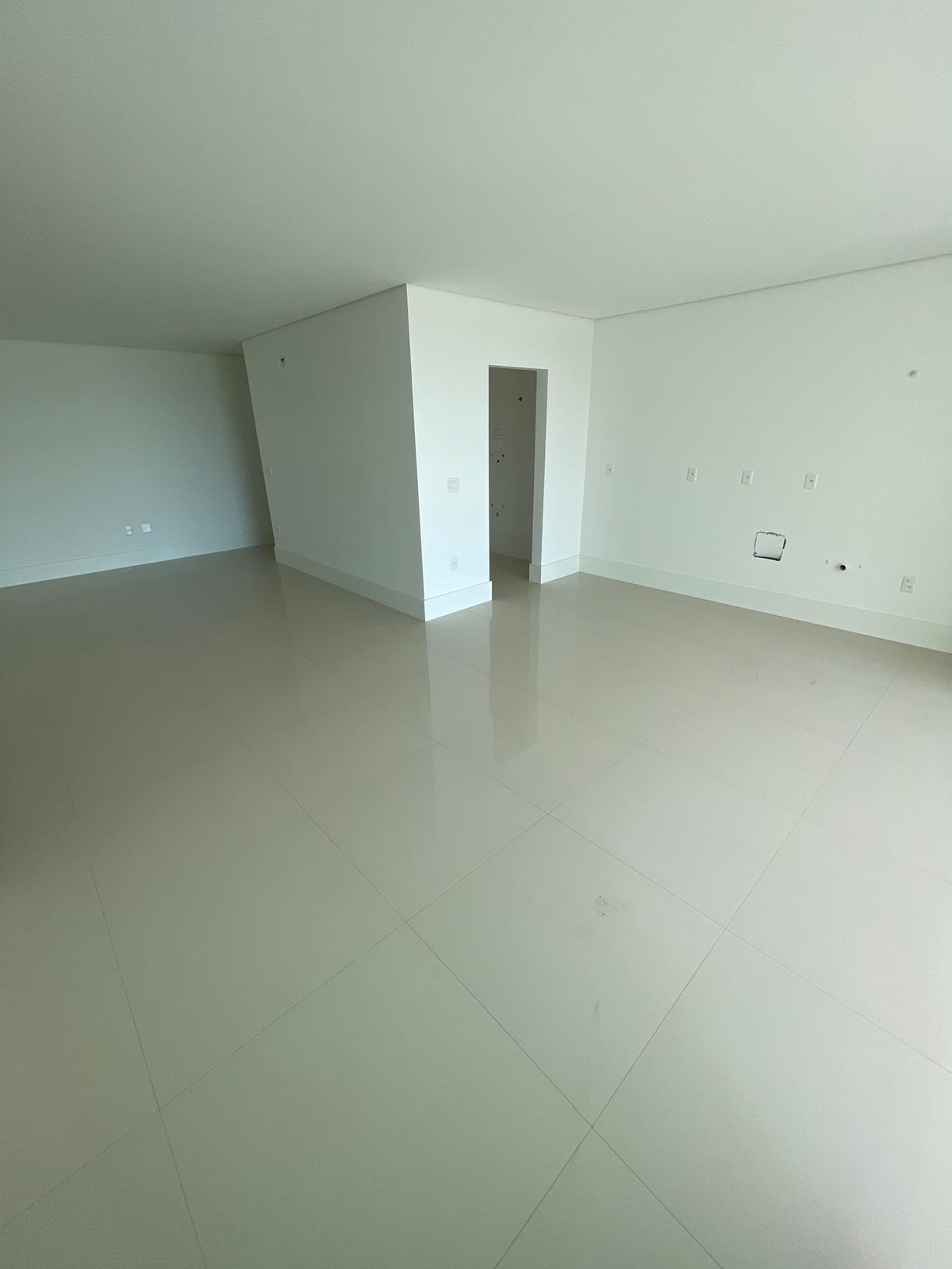 Apartamento à venda com 3 quartos, 150m² - Foto 10