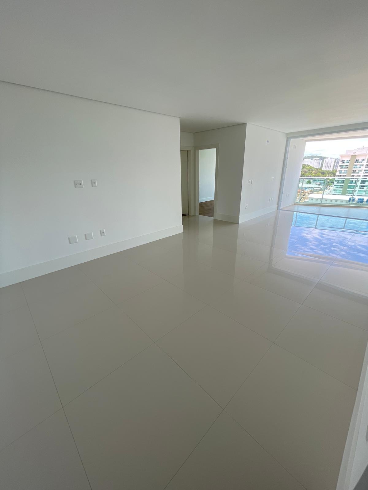 Apartamento à venda com 3 quartos, 151m² - Foto 12