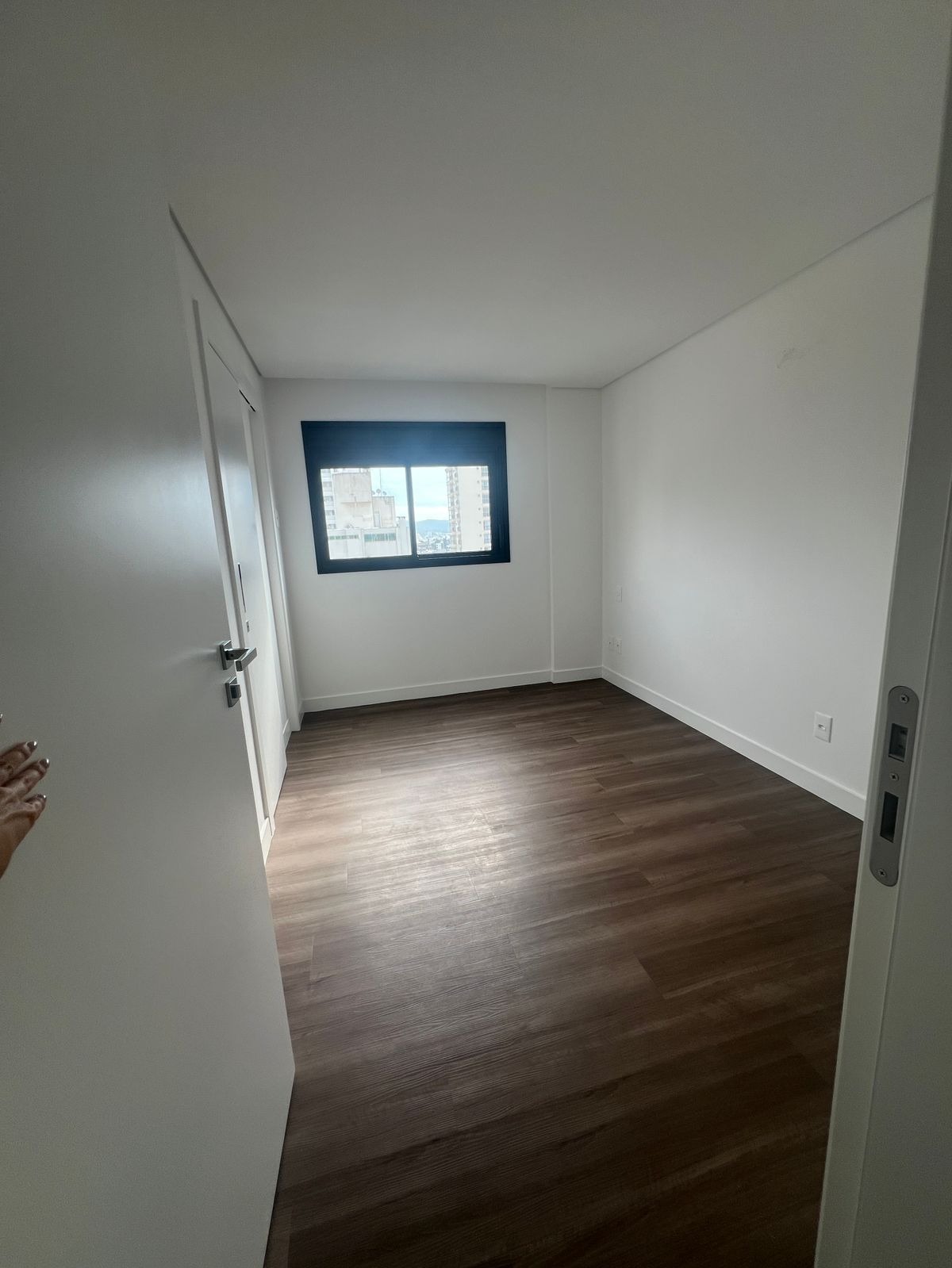 Apartamento à venda com 3 quartos, 104m² - Foto 7