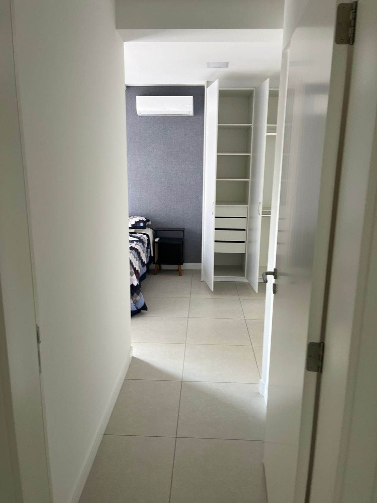 Apartamento à venda com 3 quartos, 135m² - Foto 11